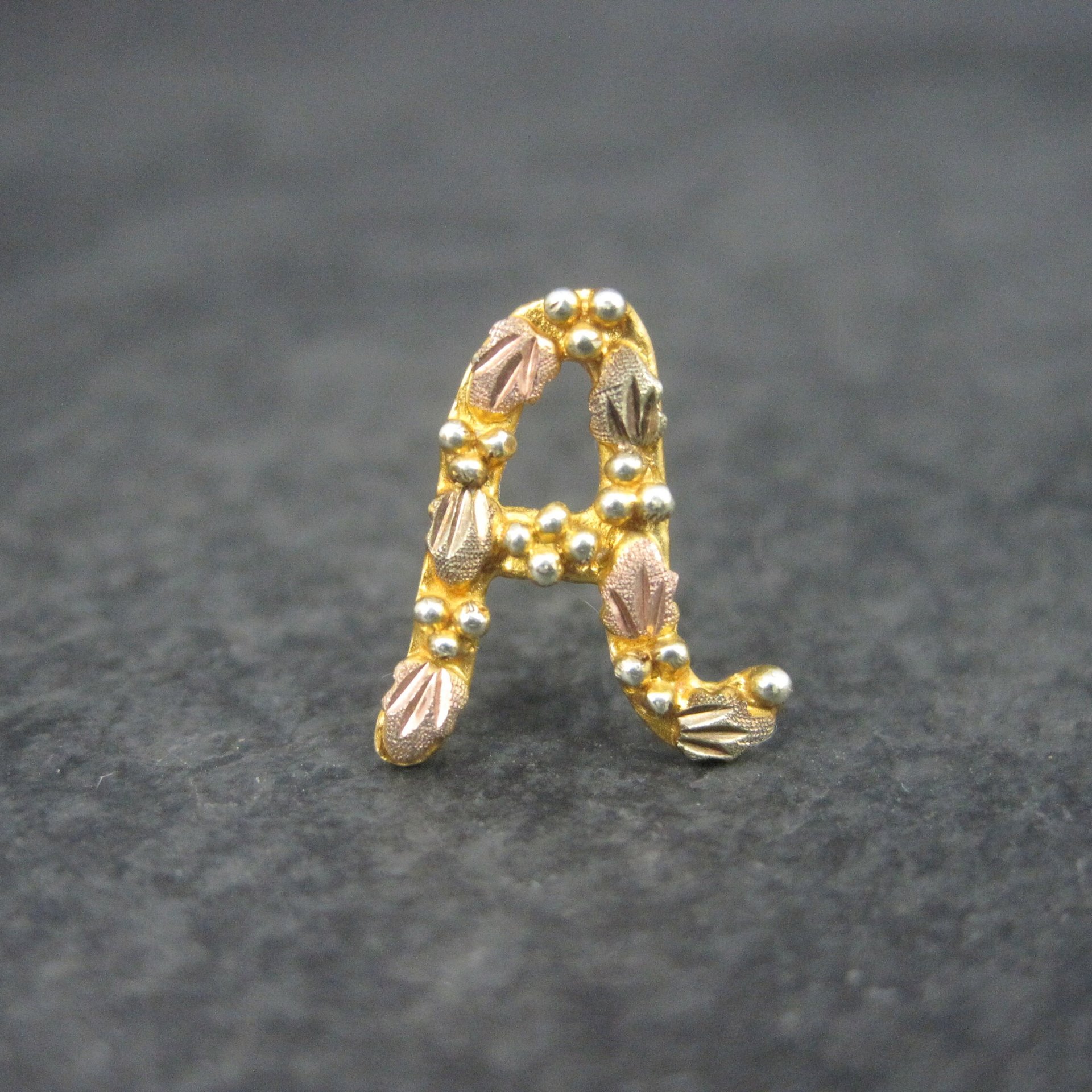 Vintage 10K Black Hills Gold Initial A Tie Tack