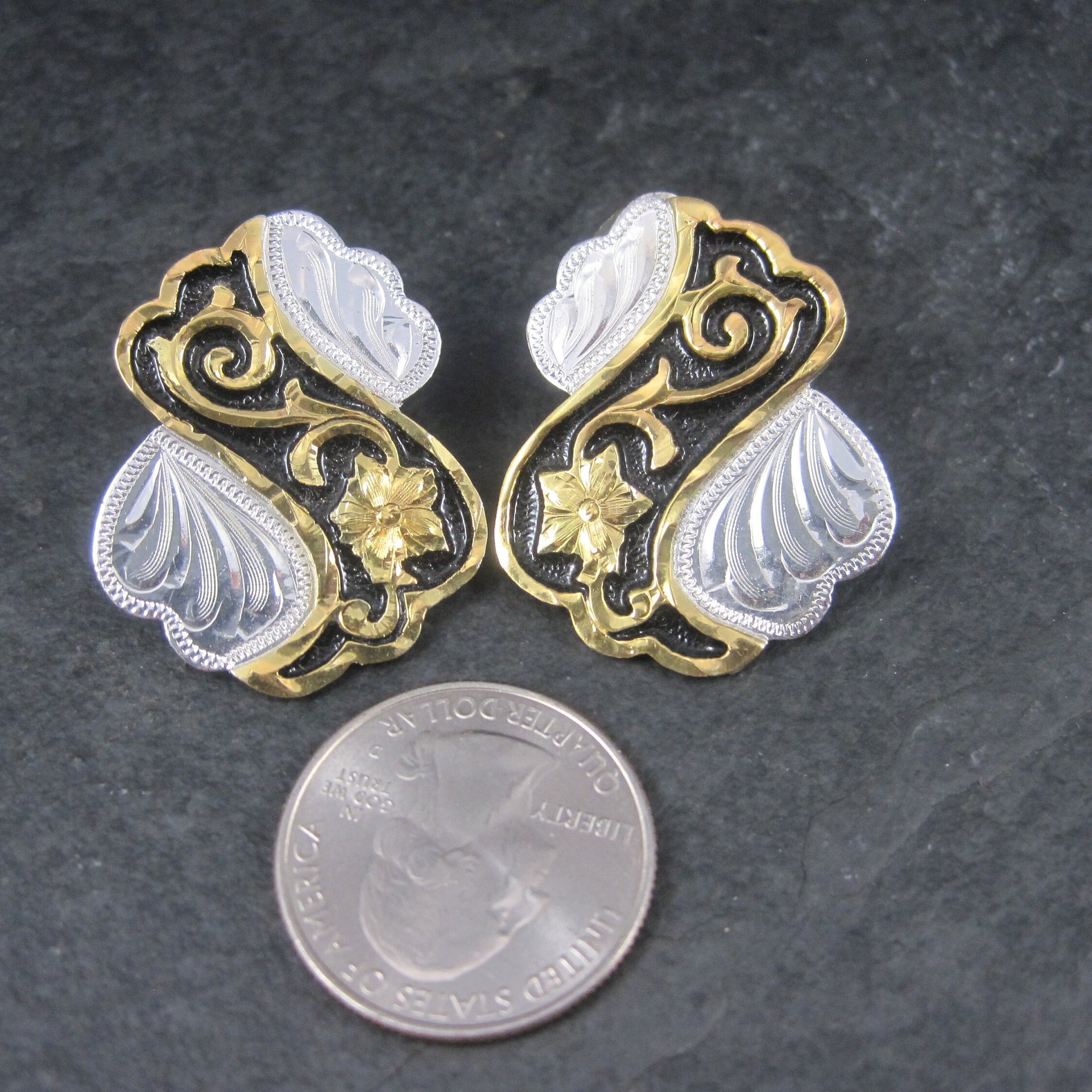 Vintage Western FLower Earrings Circle Y