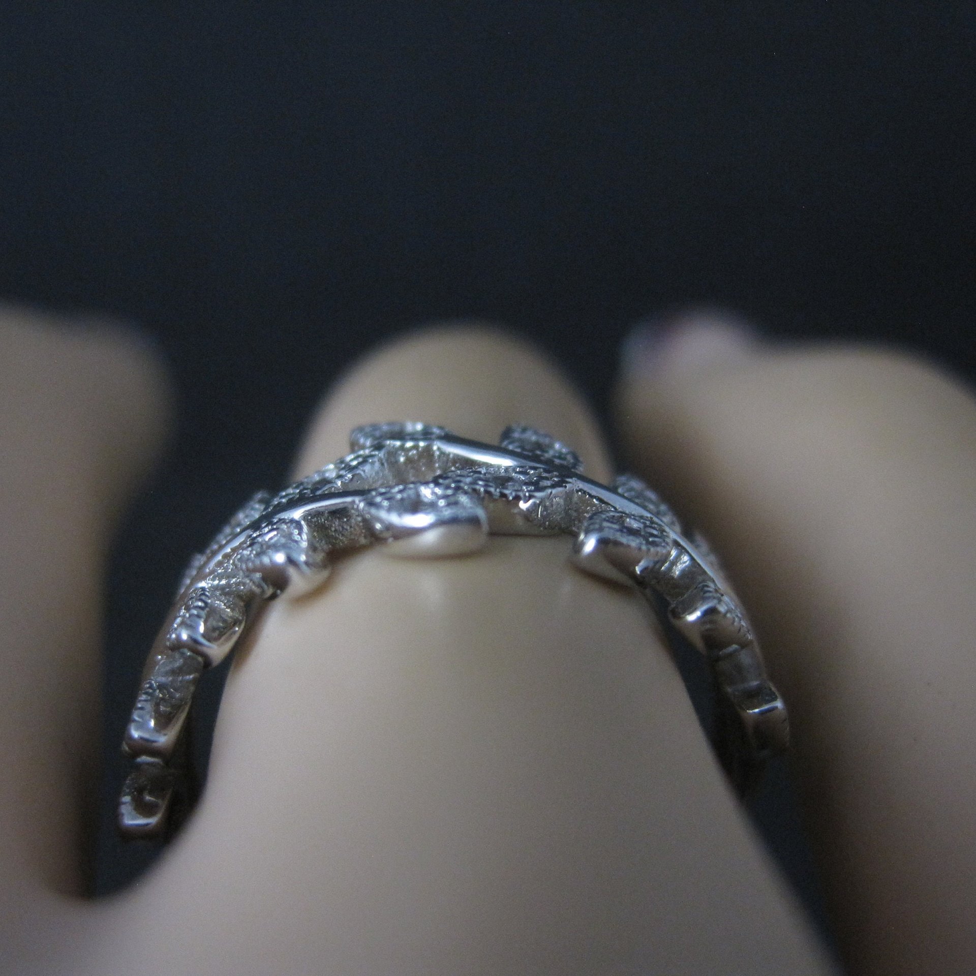 Estate Sterling Leaf Vine Ring Size 7