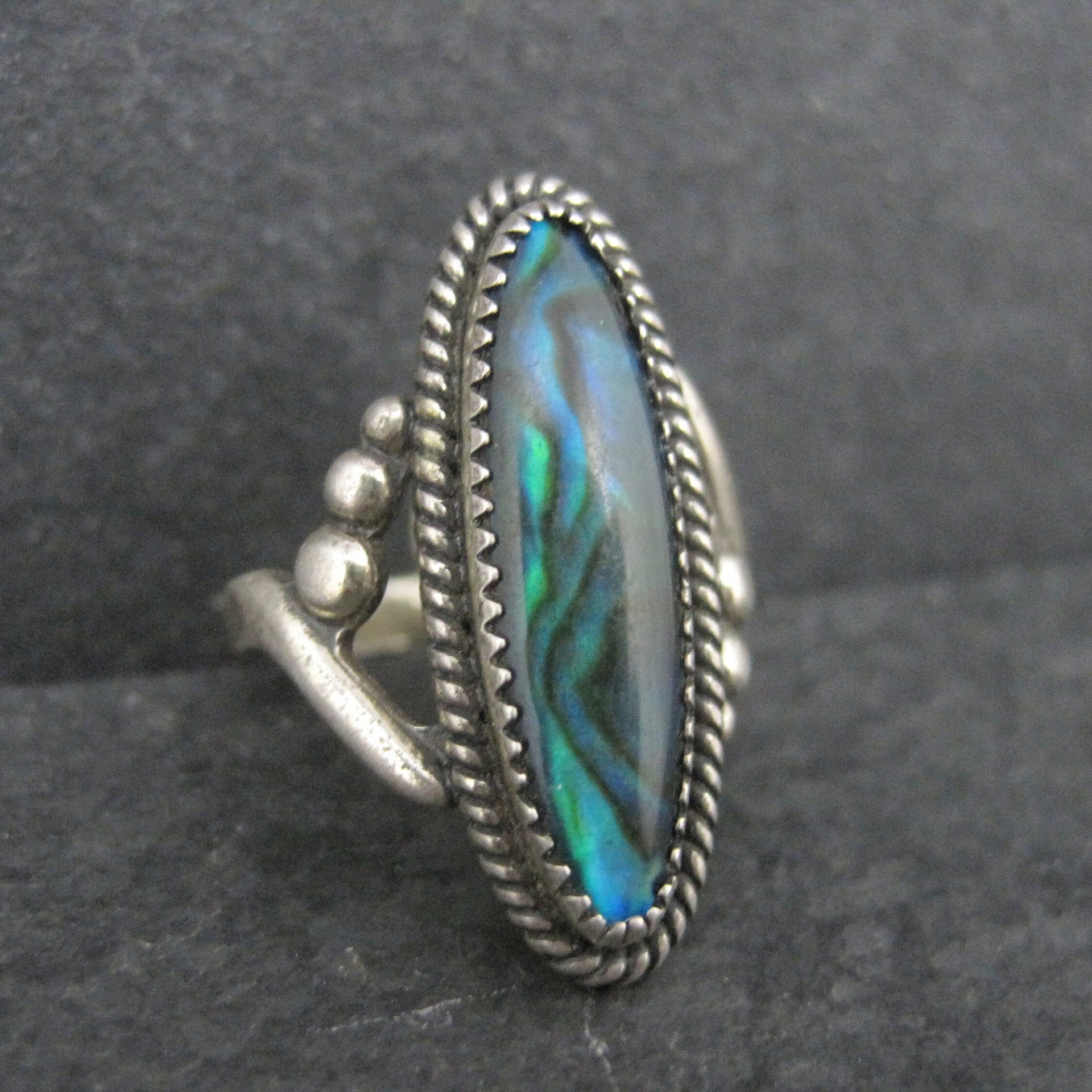 Vintage Southwestern Sterling Paua Shell Ring