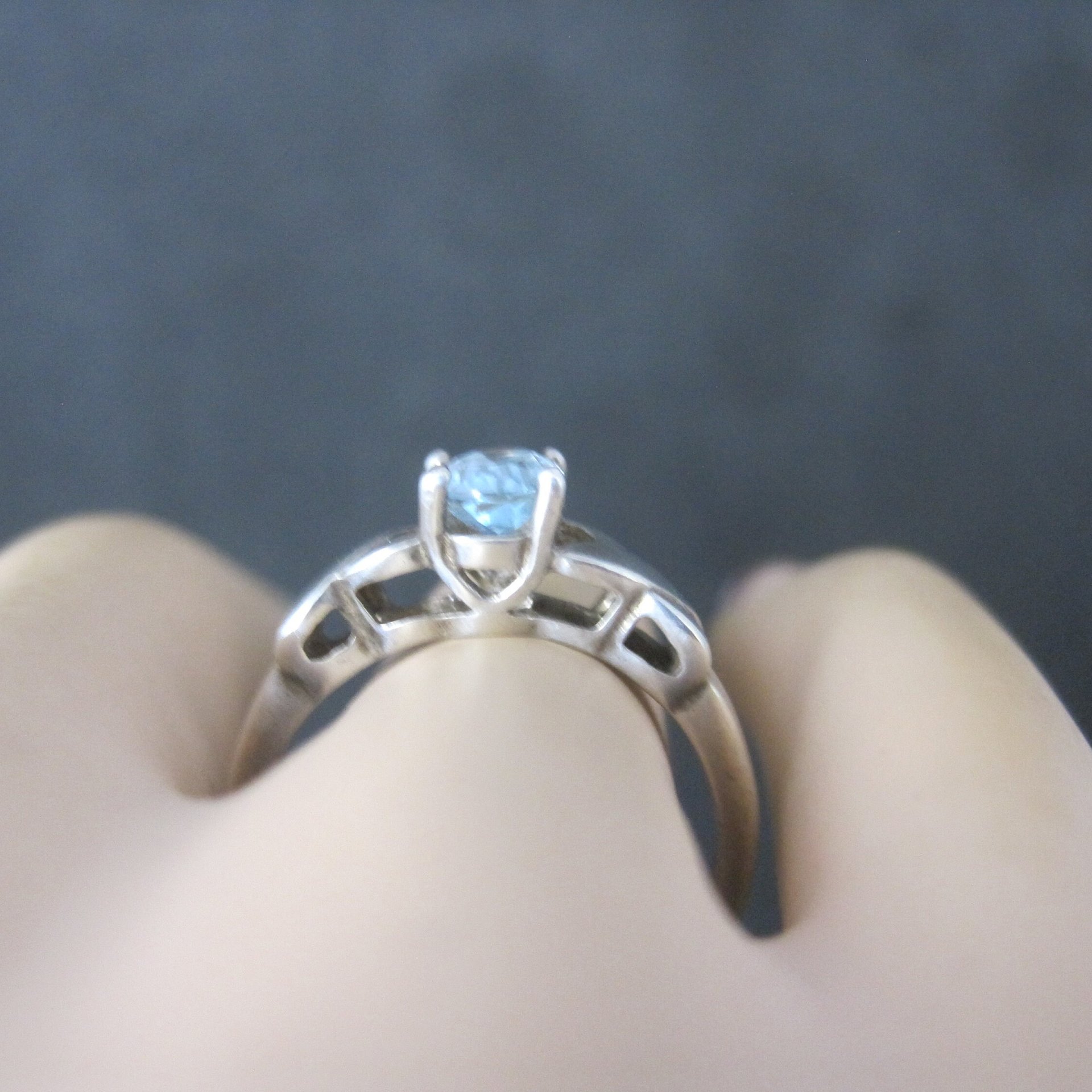 Vintage Sterling Blue Topaz Ring Size 8