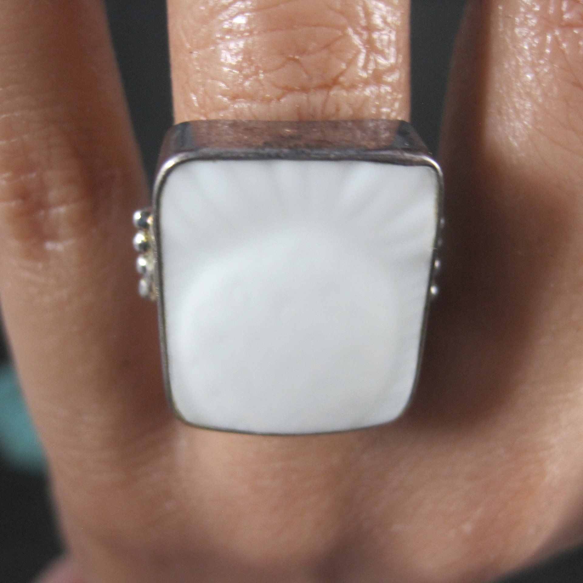 Vintage Sterling White Pottery Pineapple Ring Size 8.5