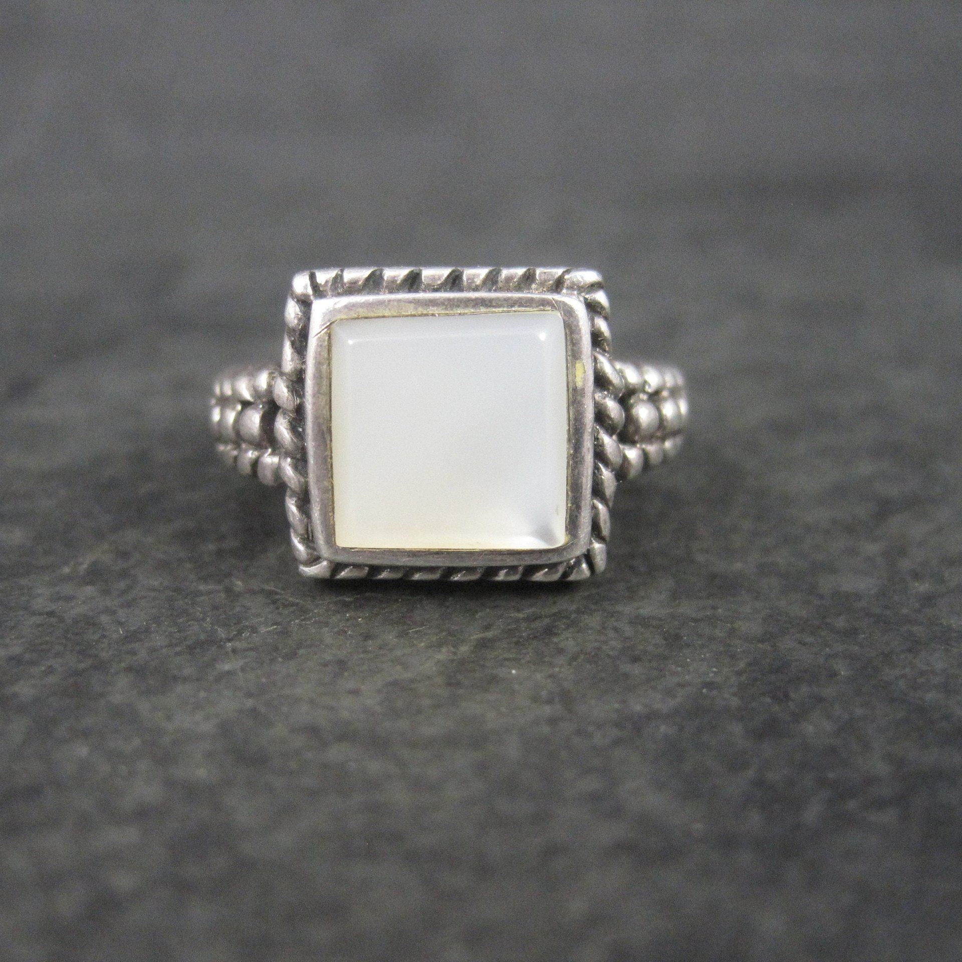 Vintage Sterling Silver Mother of Pearl Ring Size 7