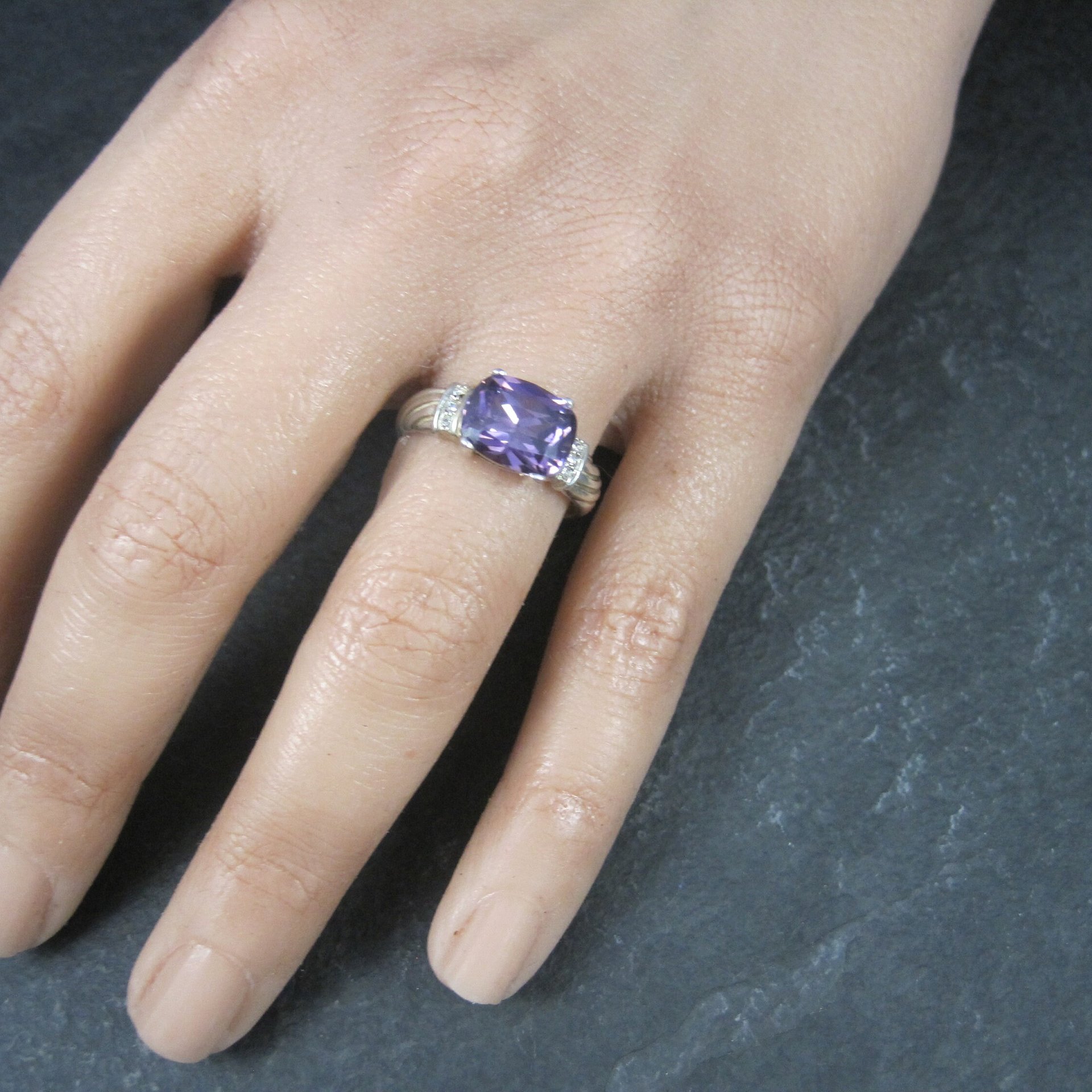 Vintage Sterling Amethyst Ring Size 7.25