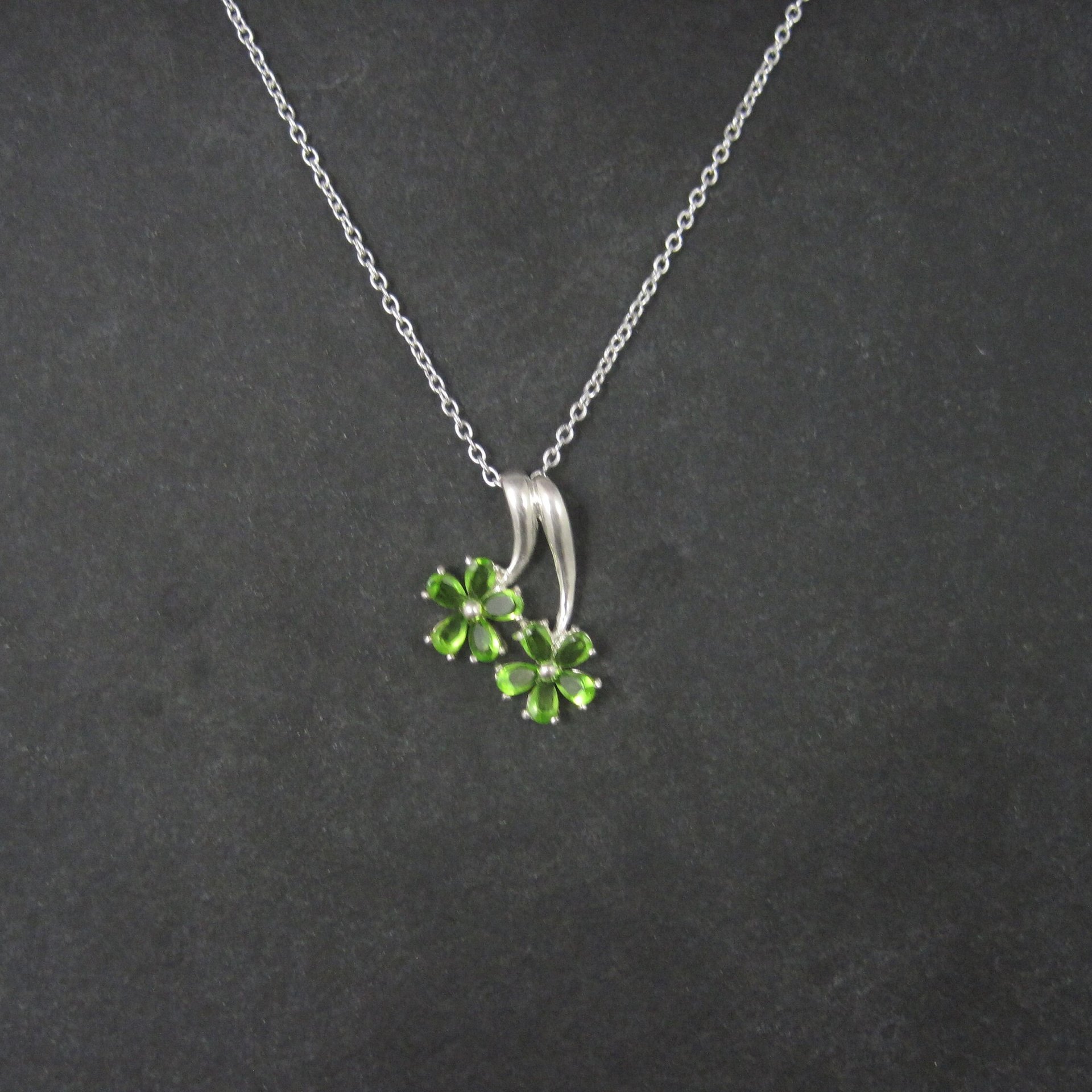 Estate Sterling Peridot Flower Pendant