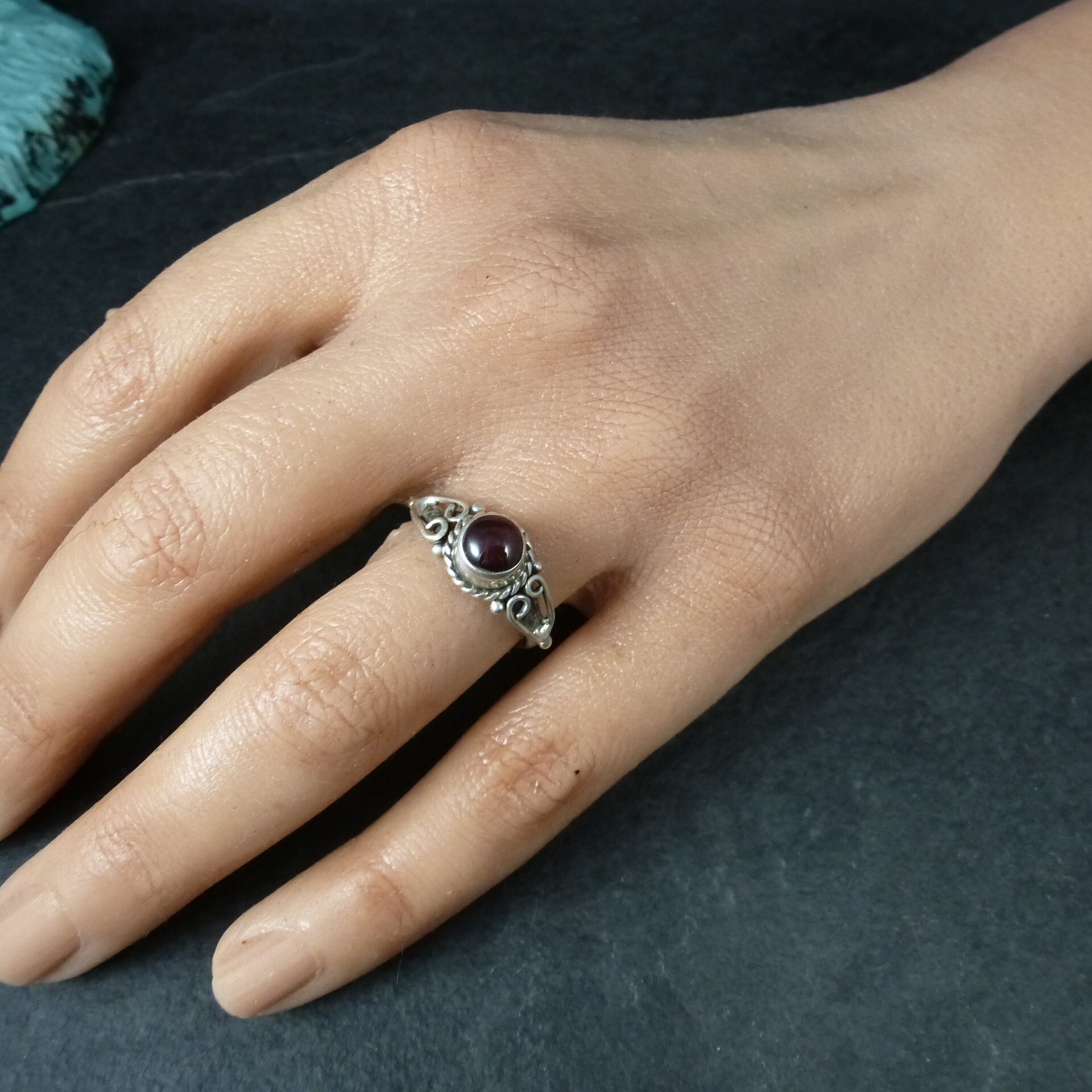 Vintage Sterling Garnet Ring Size 6.5