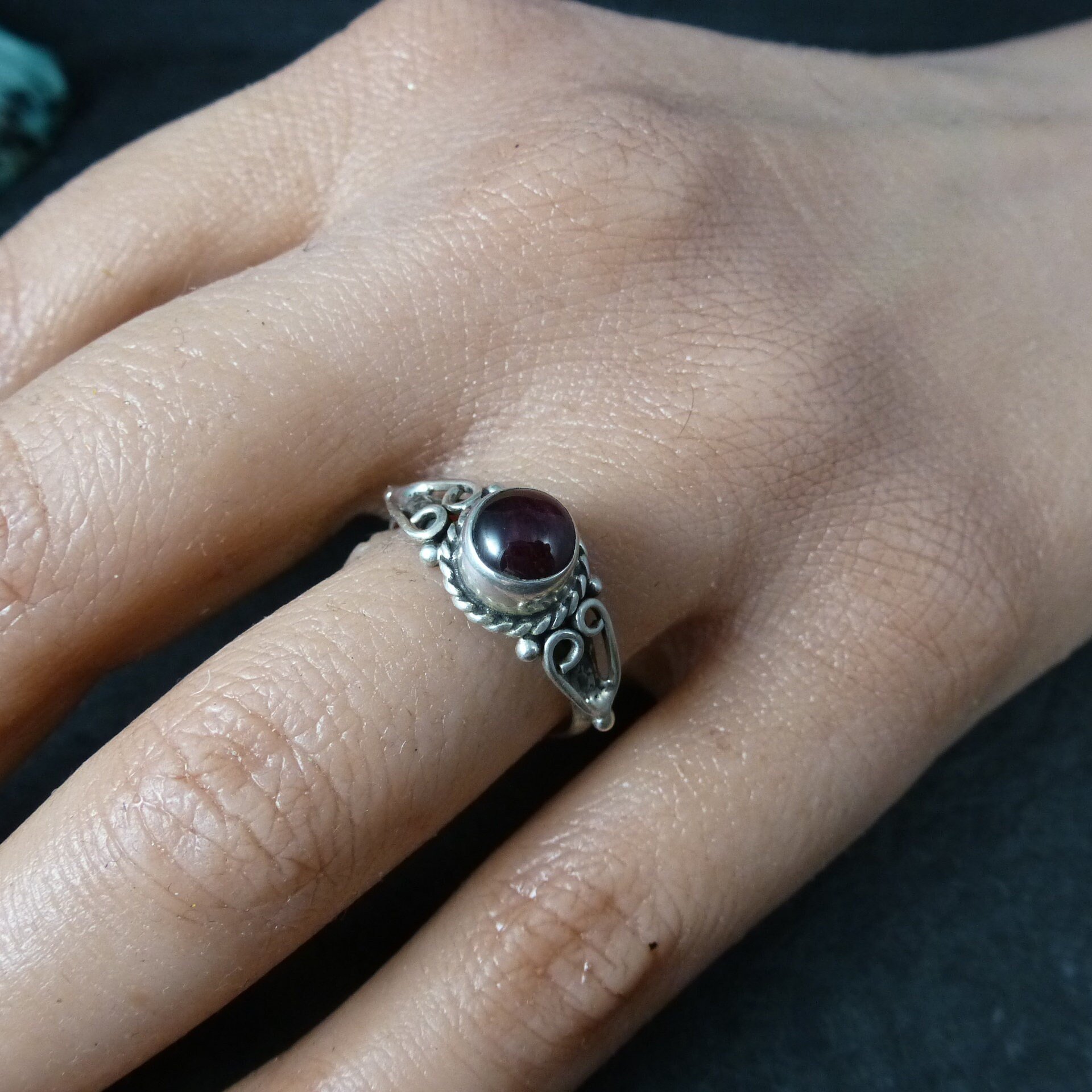 Vintage Sterling Garnet Ring Size 6.5