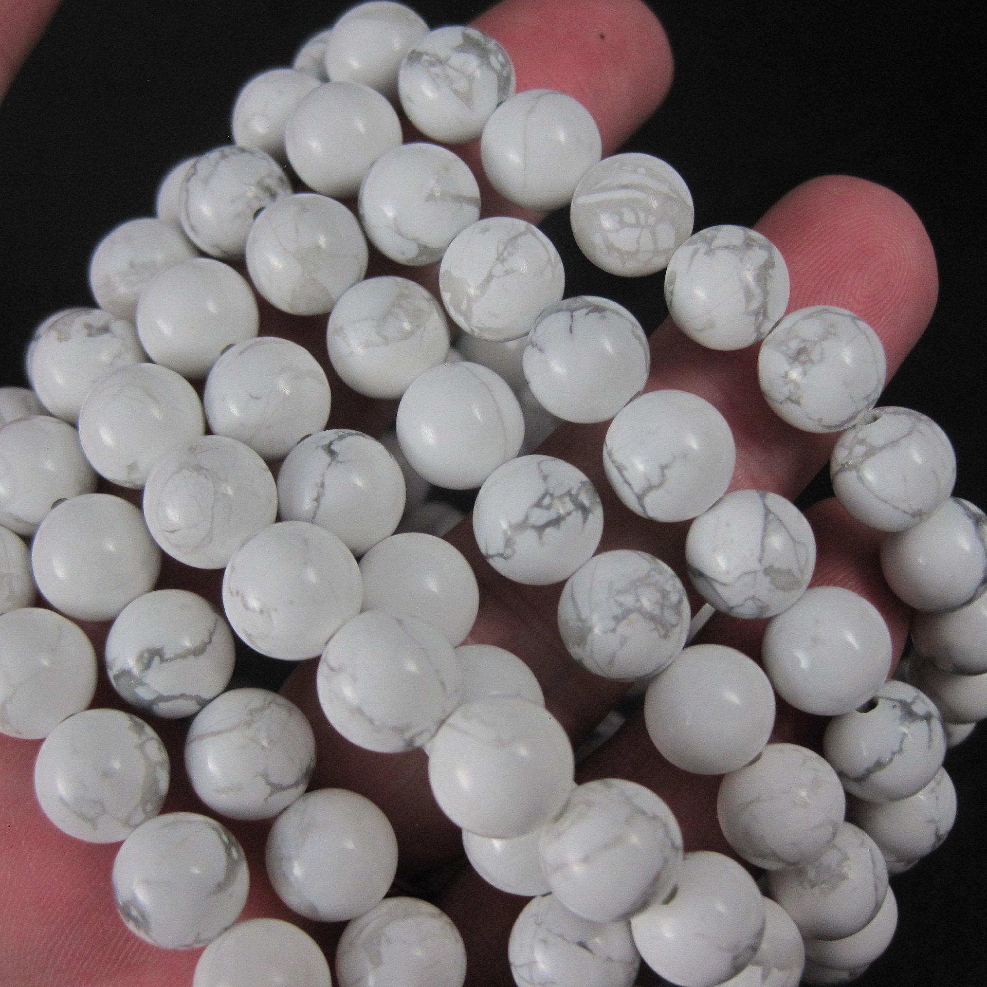 Californian 8mm Round Howlite Beads 160pcs