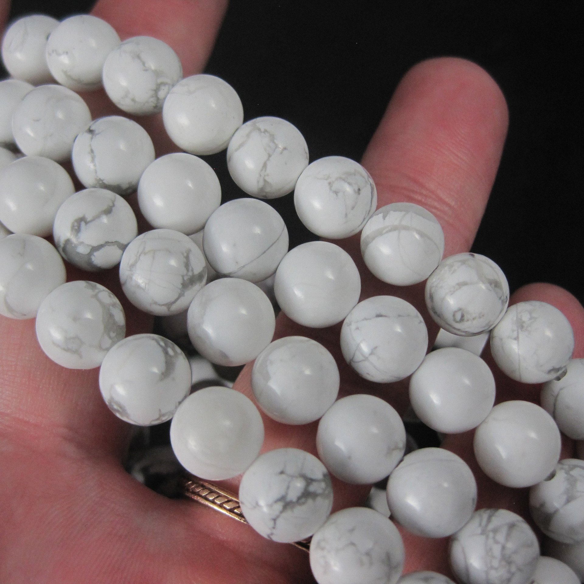 Californian 8mm Round Howlite Beads 160pcs