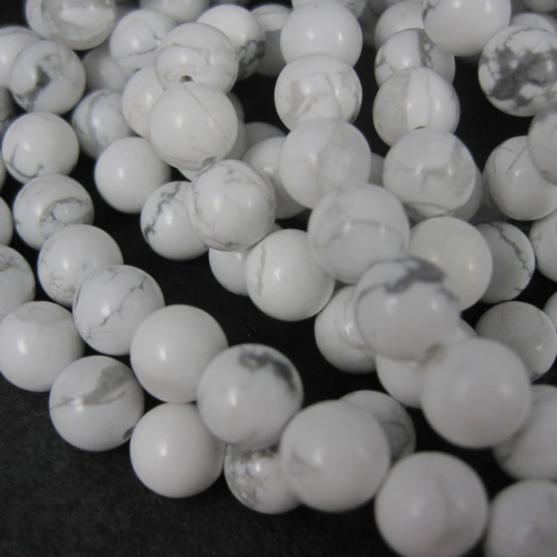 Californian 8mm Round Howlite Beads 160pcs