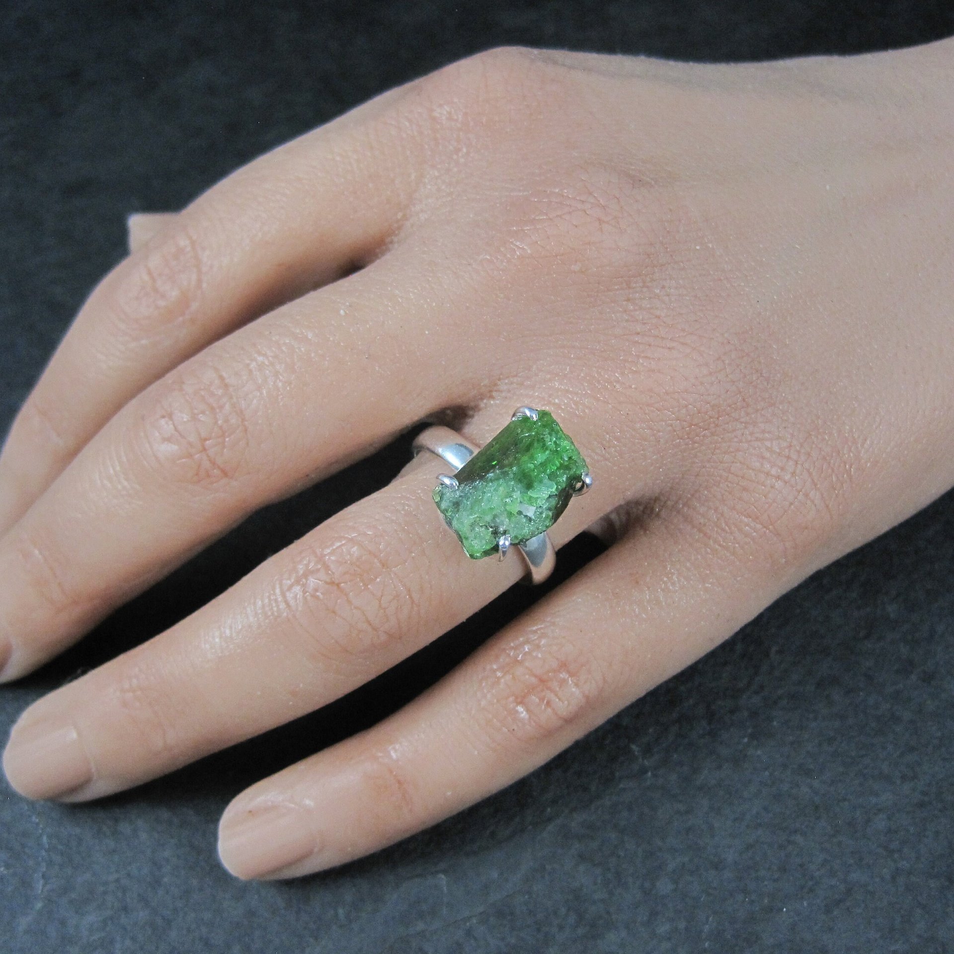 Vintage Sterling Raw Chrome Diopside Ring Size 8