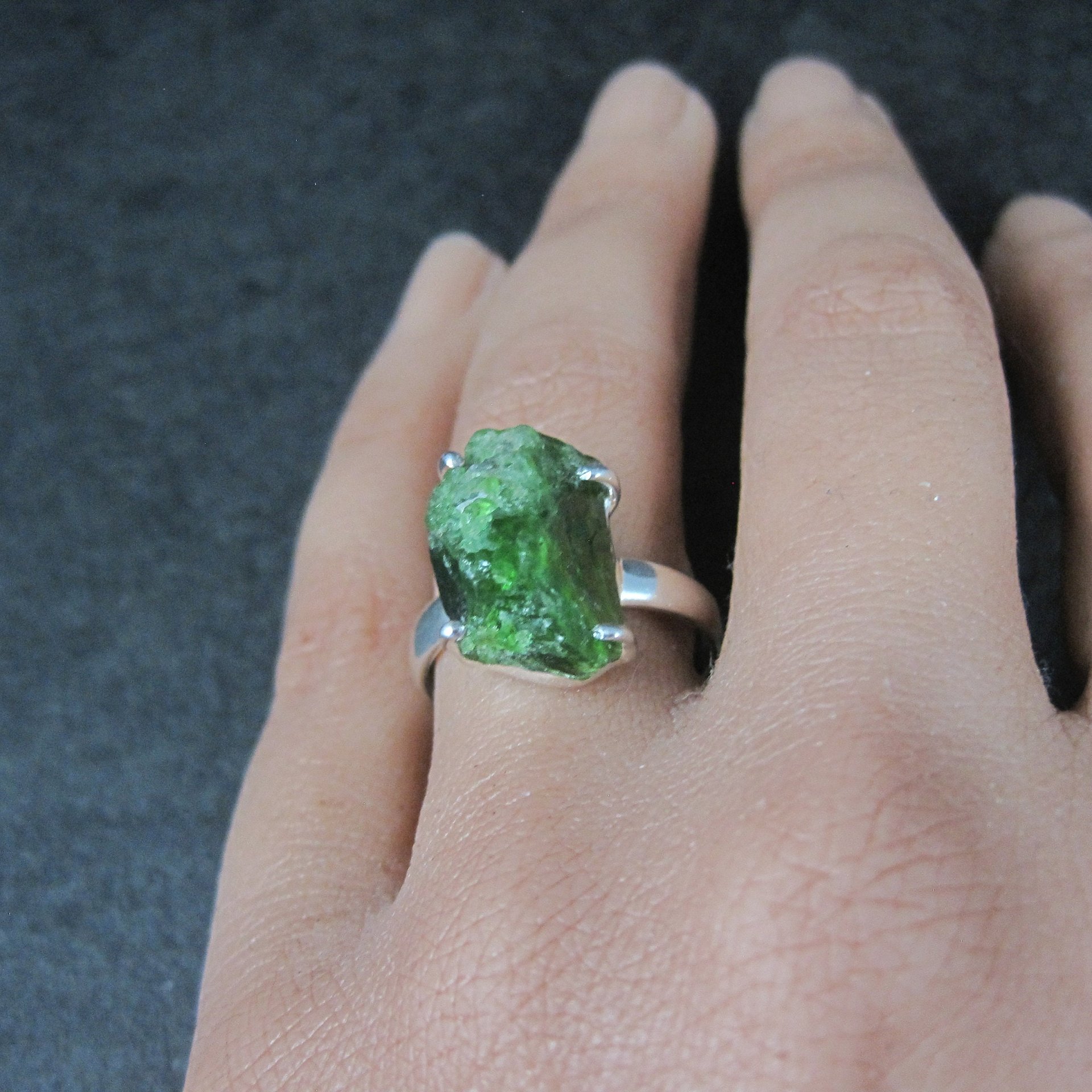 Vintage Sterling Raw Chrome Diopside Ring Size 8