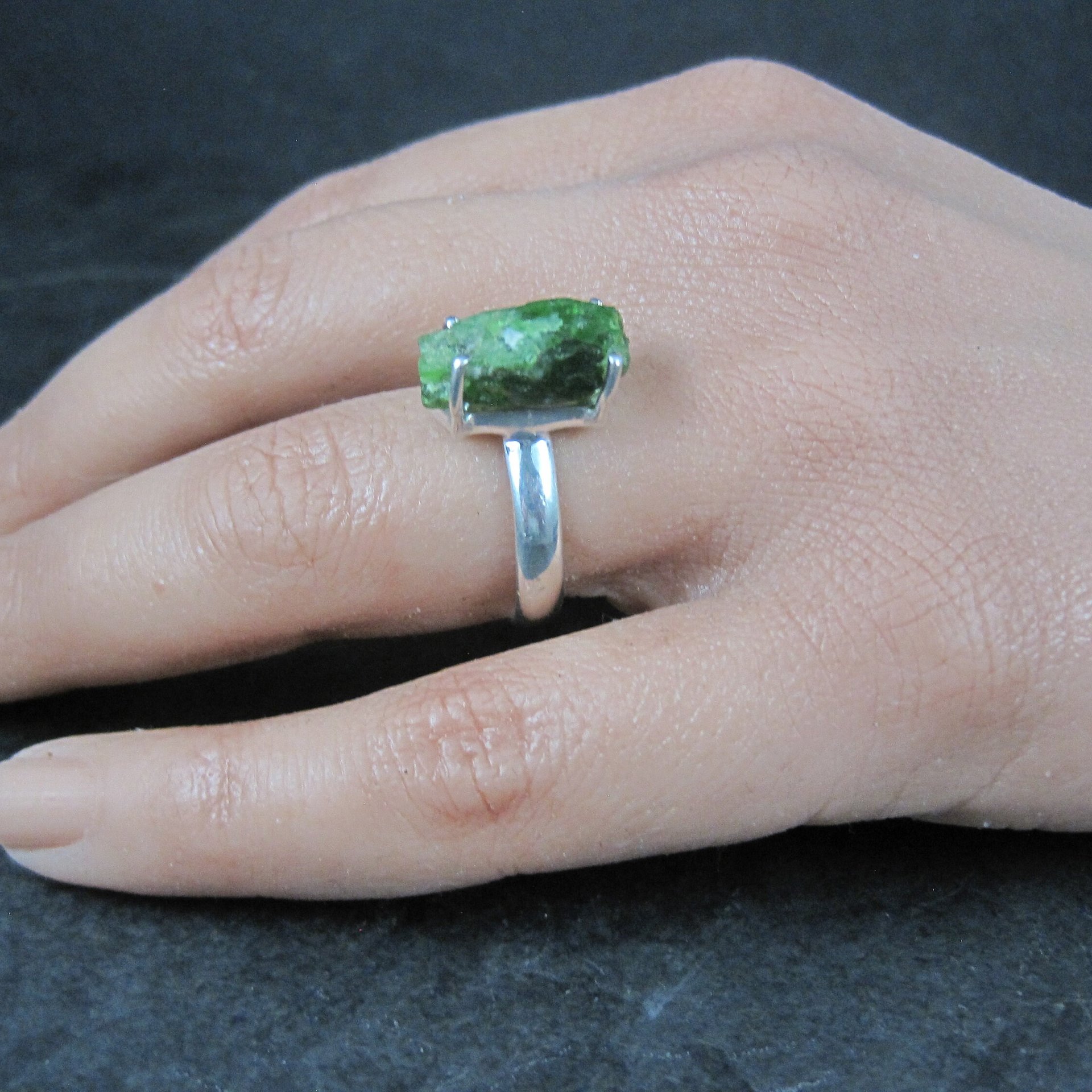 Vintage Sterling Raw Chrome Diopside Ring Size 8