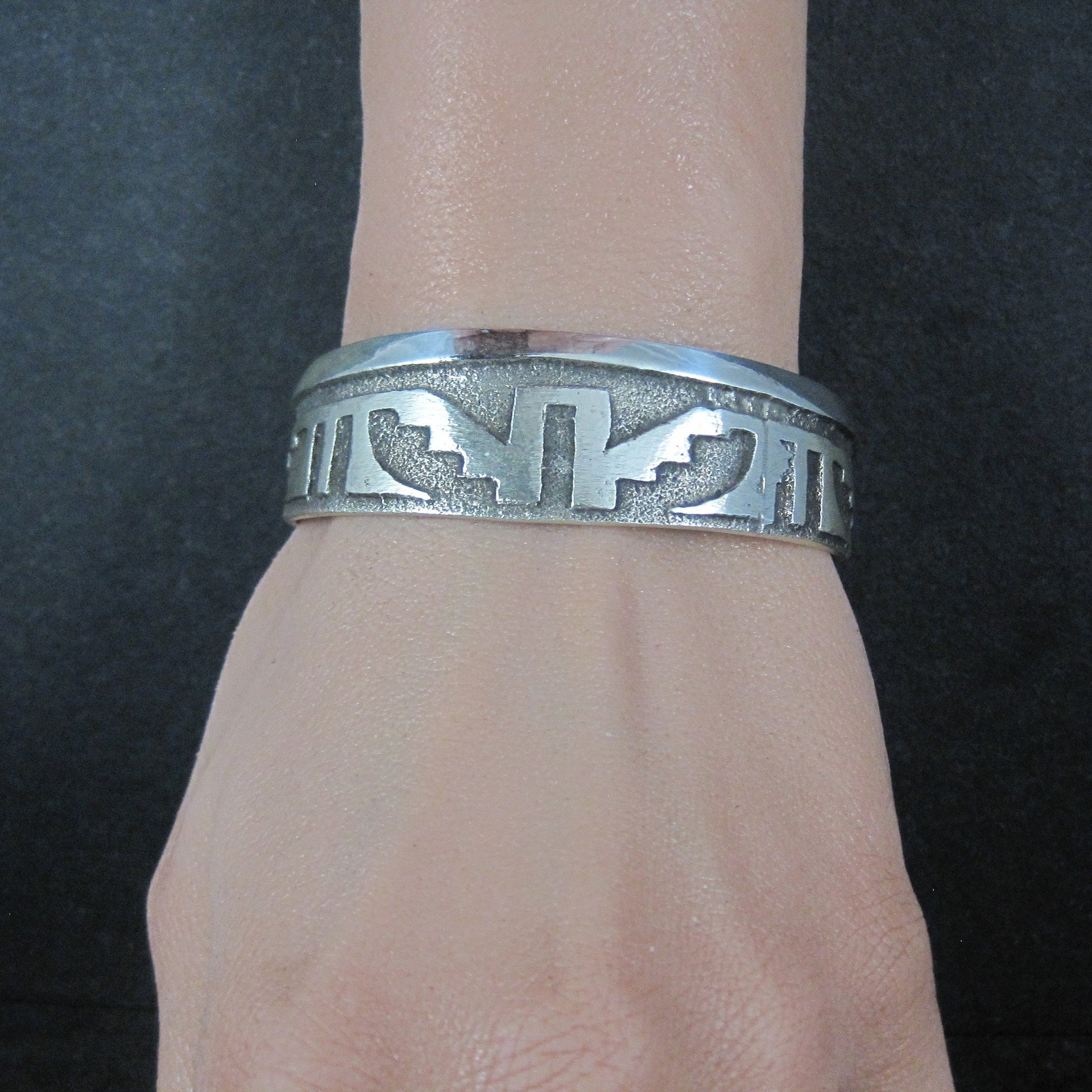 Navajo Sterling Tufa Cuff Bracelet 6.25 Inches Anthony Bowman