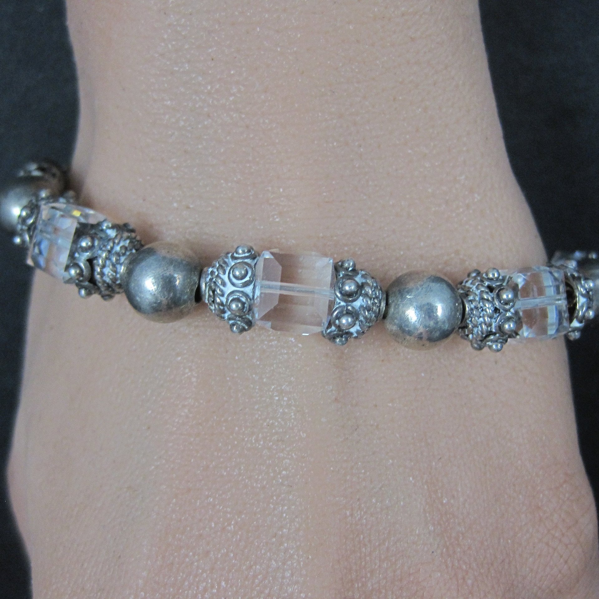 Vintage Bali Sterling Crystal Toggle Bracelet 7-8.25"