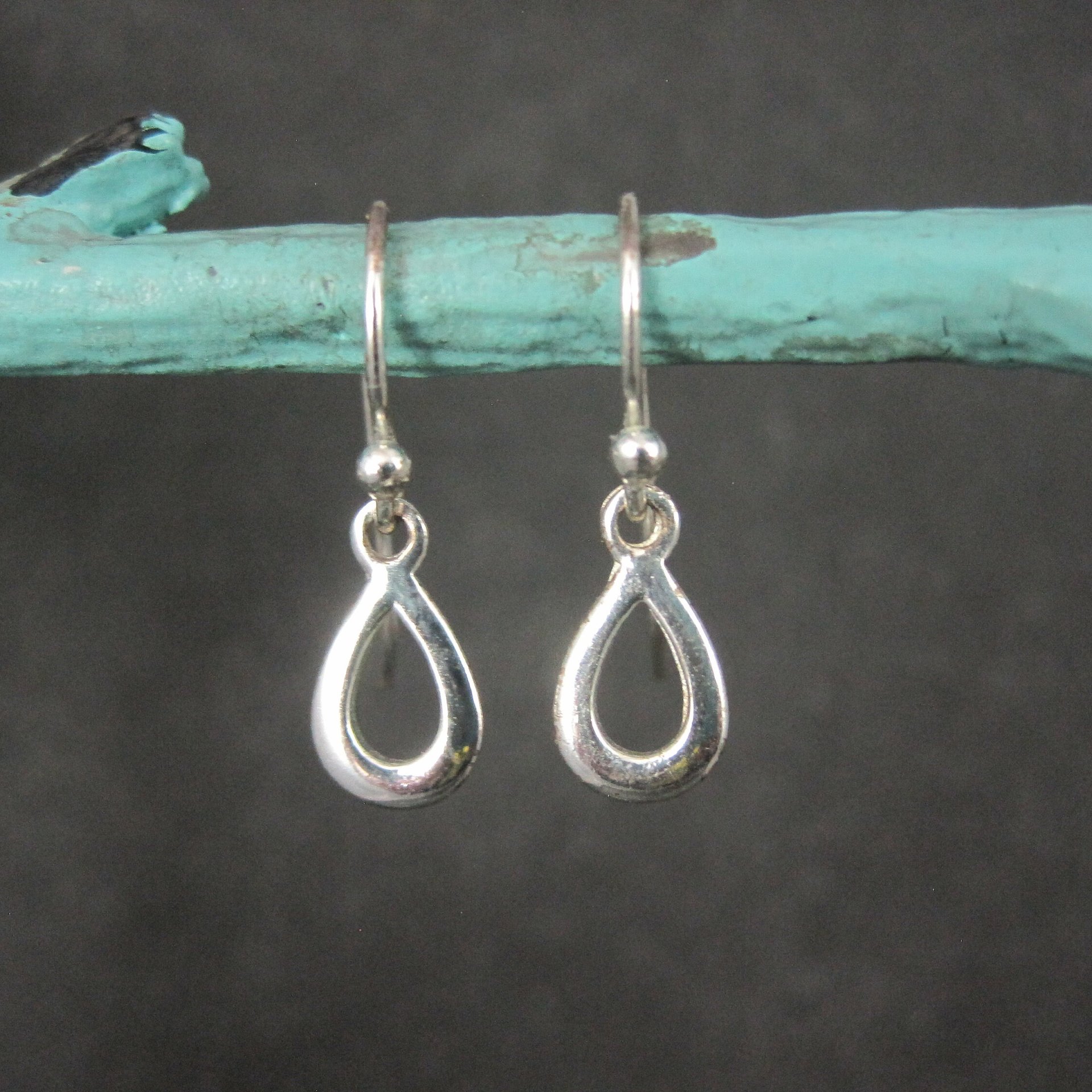 Simple Sterling Teardrop Earrings