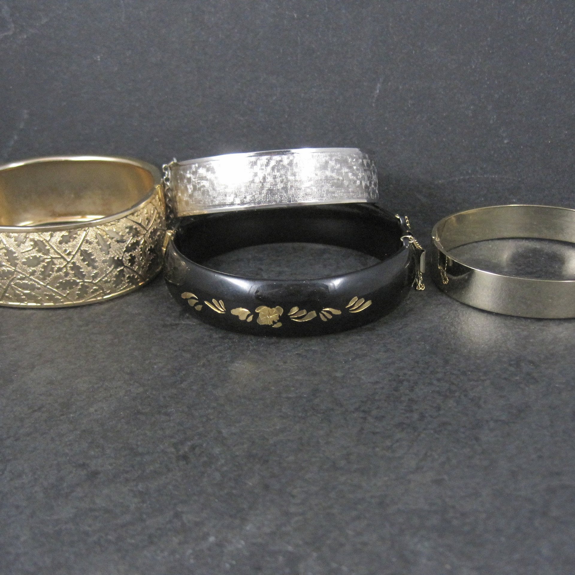 Destash Lot of 4 Vintage Bangle Bracelets