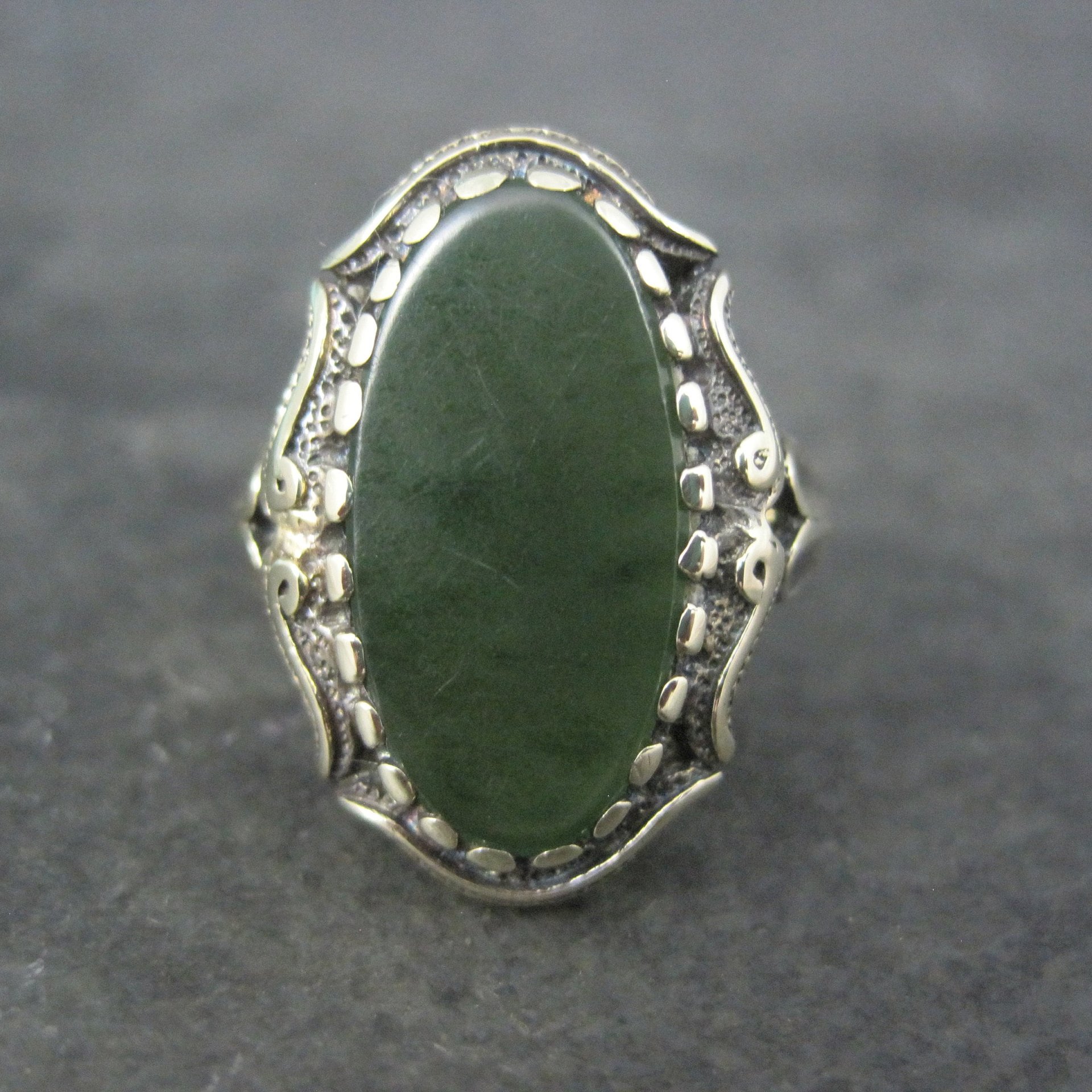 Vintage 10K Nephrite Jade Ring Size 6.5