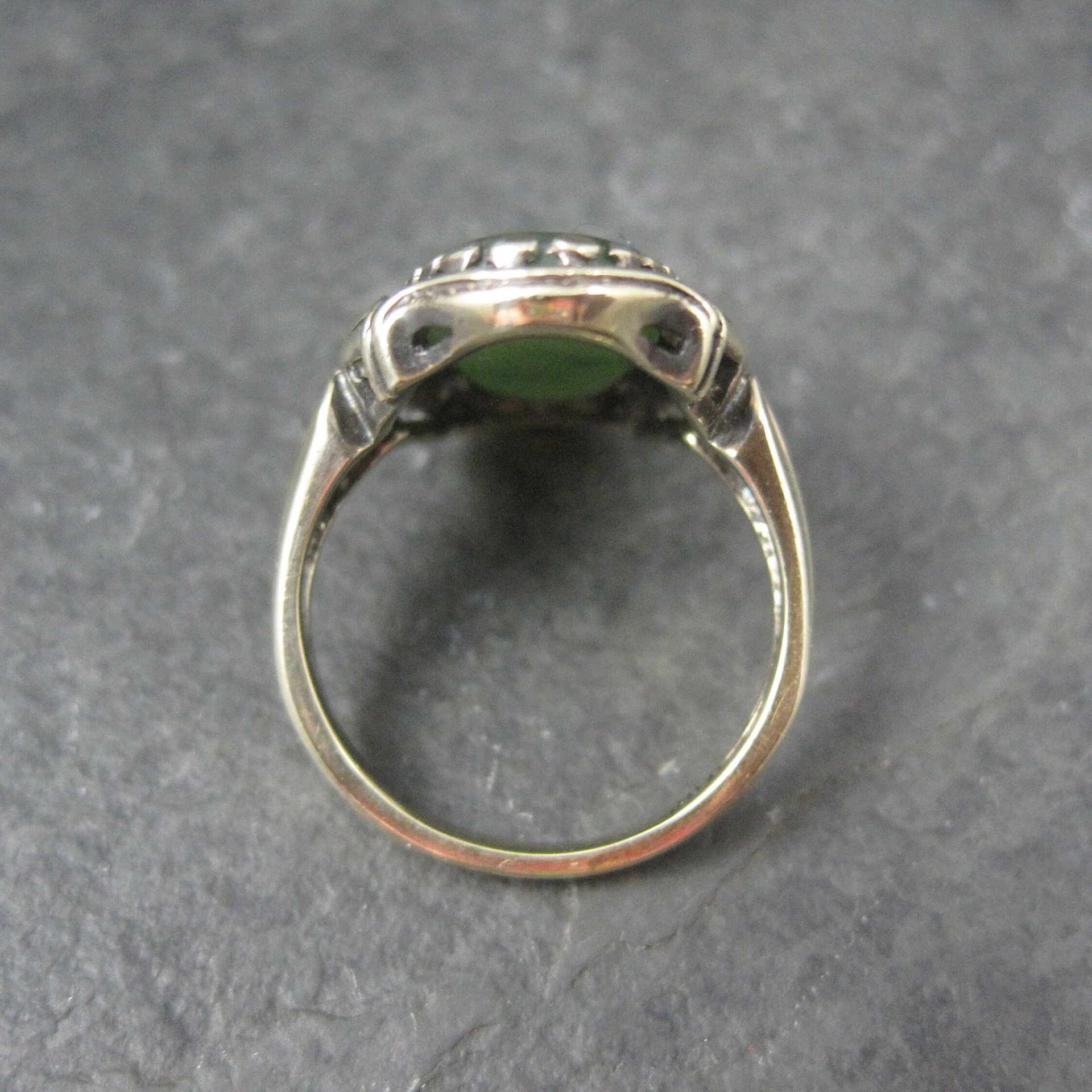 Vintage 10K Nephrite Jade Ring Size 6.5