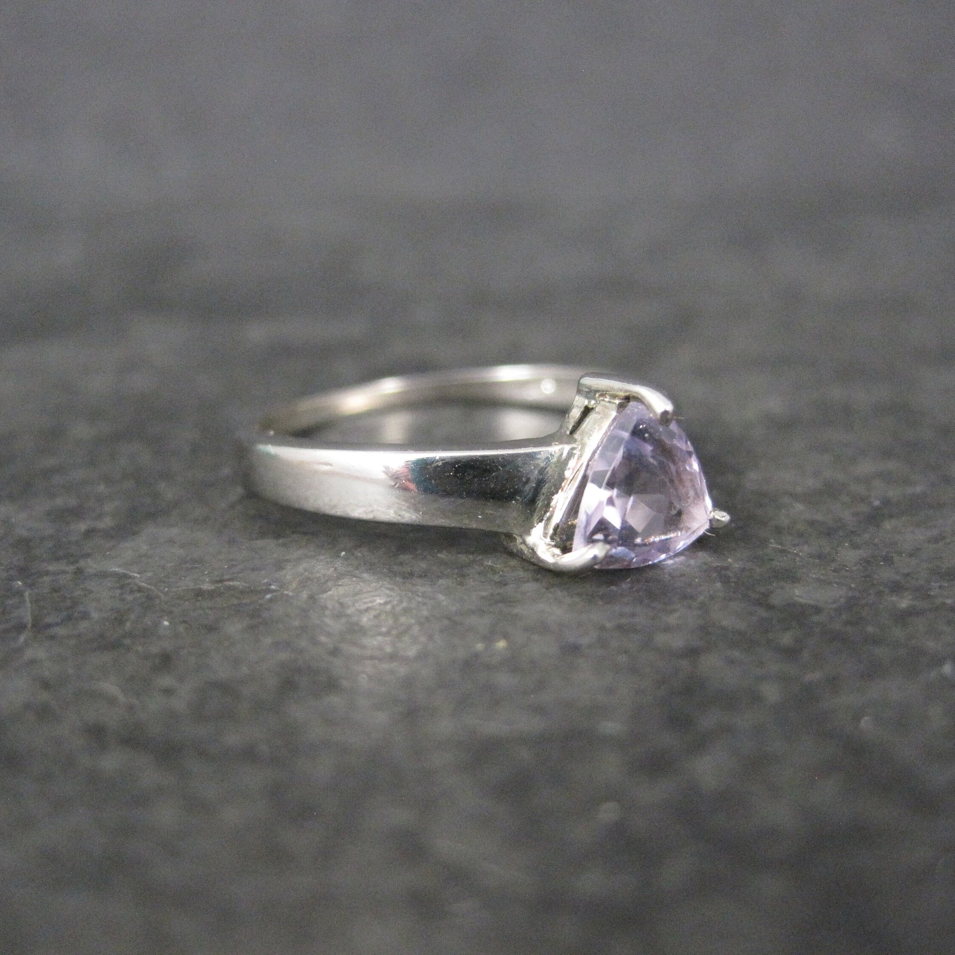 Vintage Sterling Amethyst Ring Size 6.5