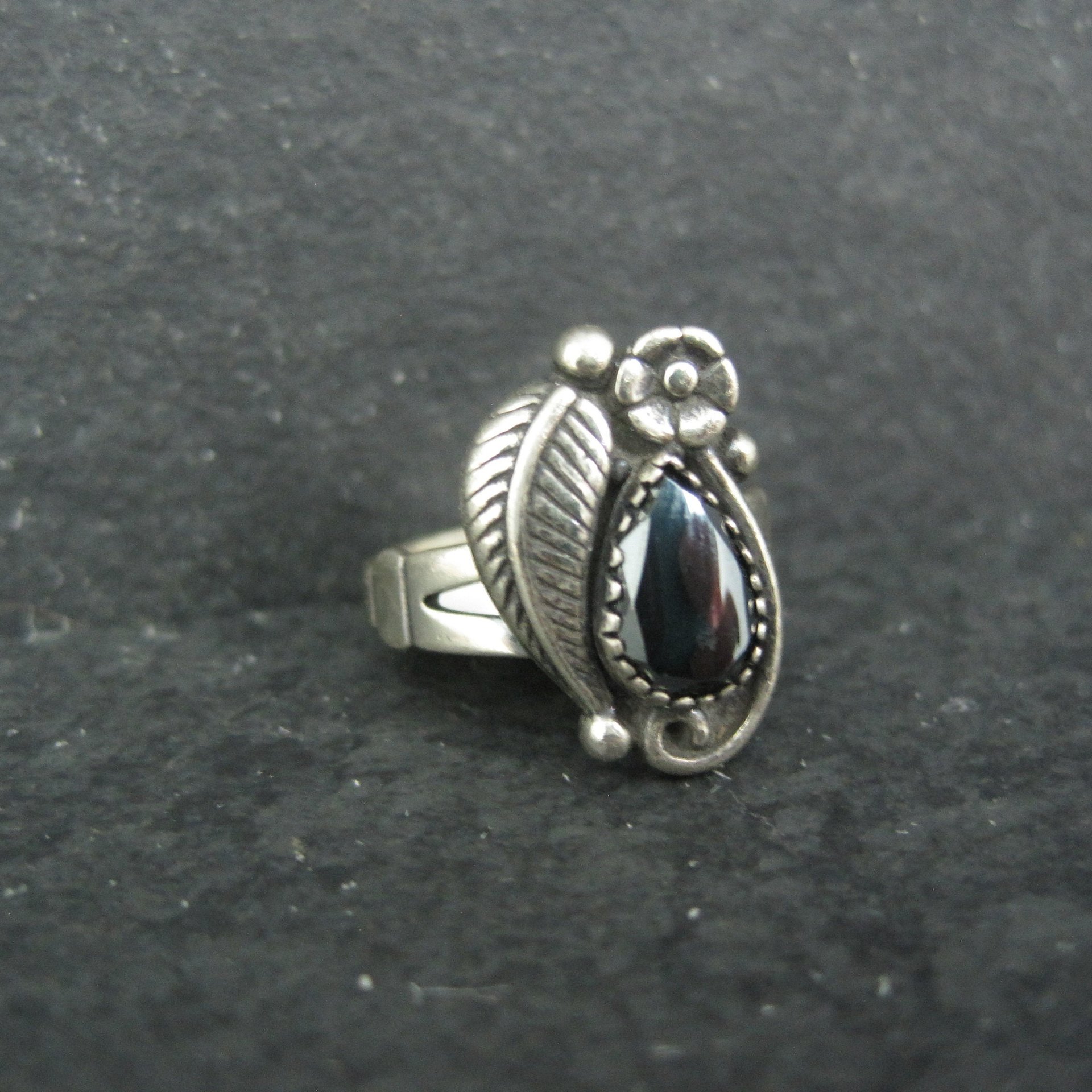 Southwestern Hematite Feather Ring Many Sizes Available NOS