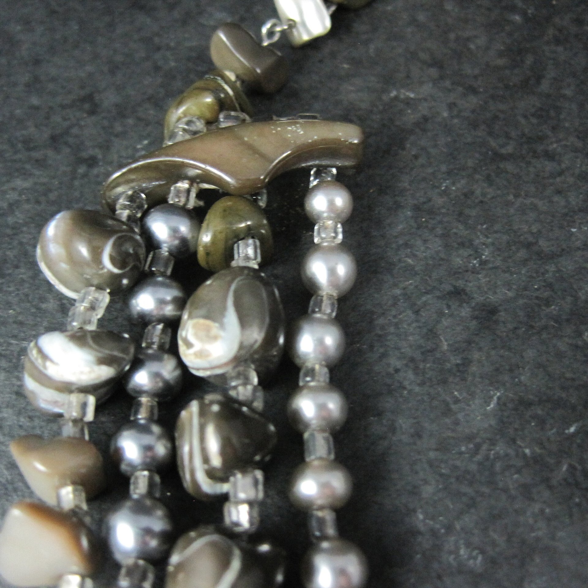 Vintage Mother of Pearl Shell 4 Strand Necklace & Earrings Jewelry Set Japan