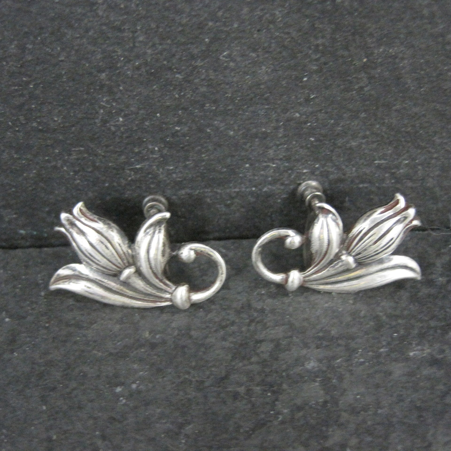 Vintage Sterling Screw Back Tulip Earrings