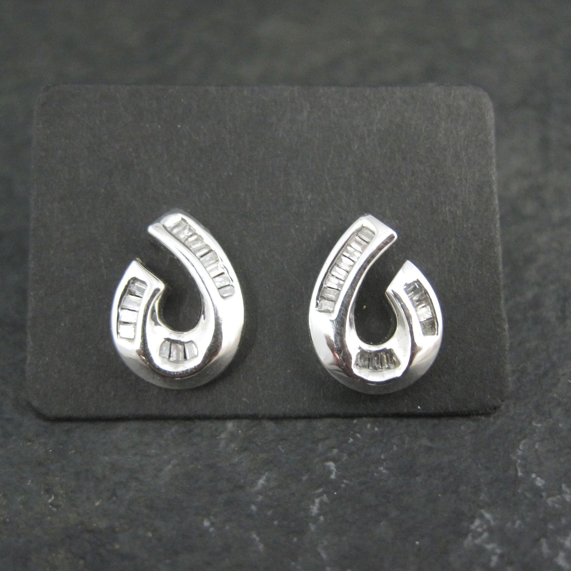 10K White Gold Diamond Earrings Estate .30 Carat