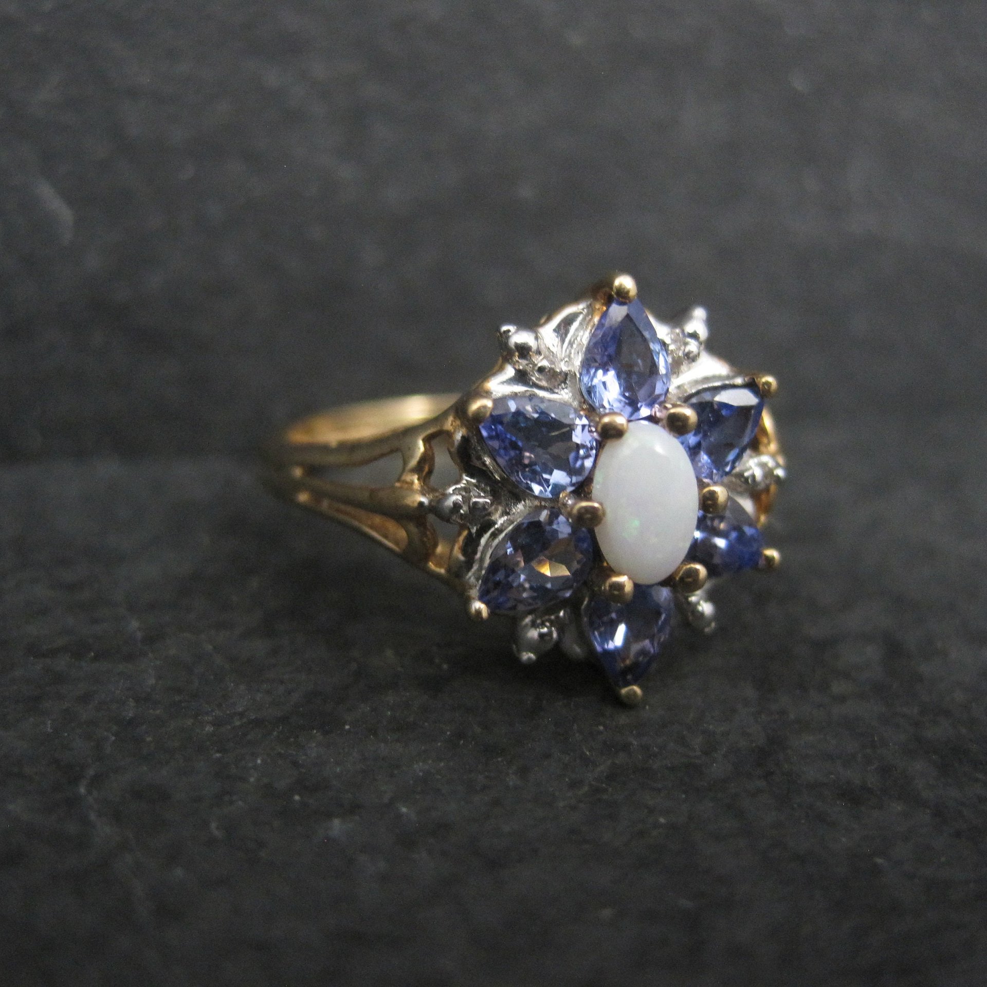 Vintage 10K Tanzanite Opal Ring Size 7