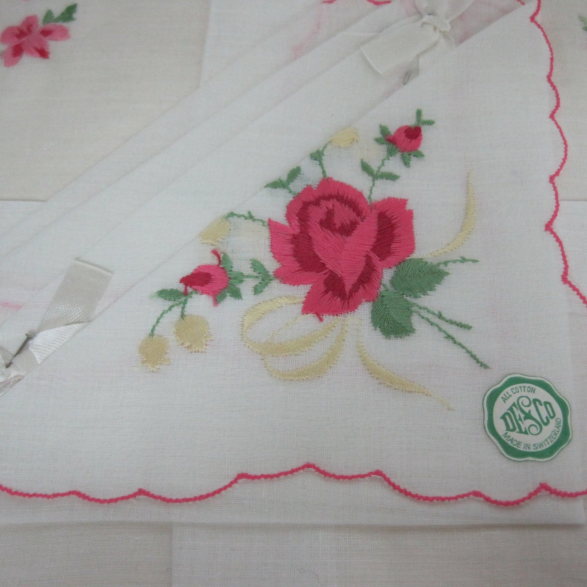 Vintage Embroidered Rose Hankies Set of 2 Cotton Desco Original Box Gift Set