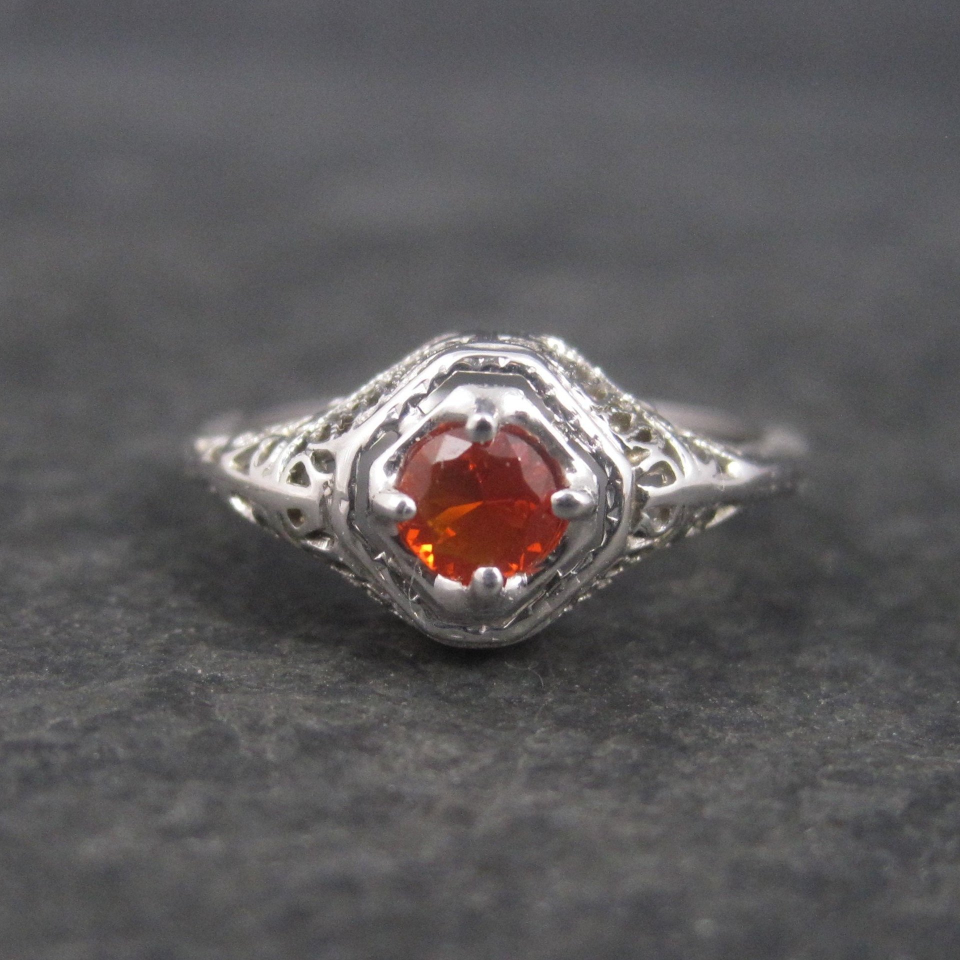 Vintage Art Deco 18K Filigree Fire Opal Ring Size 7