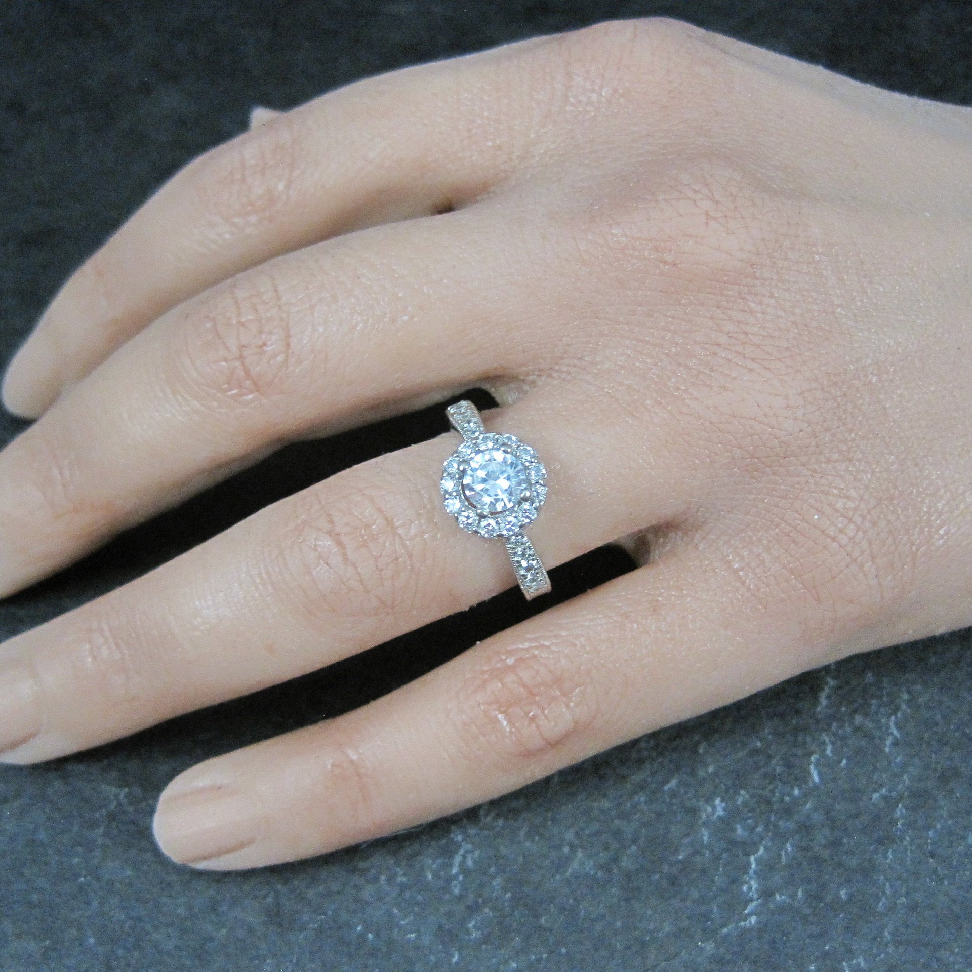 14K Diamond Halo Engagement Ring Size 5.5 Finelli