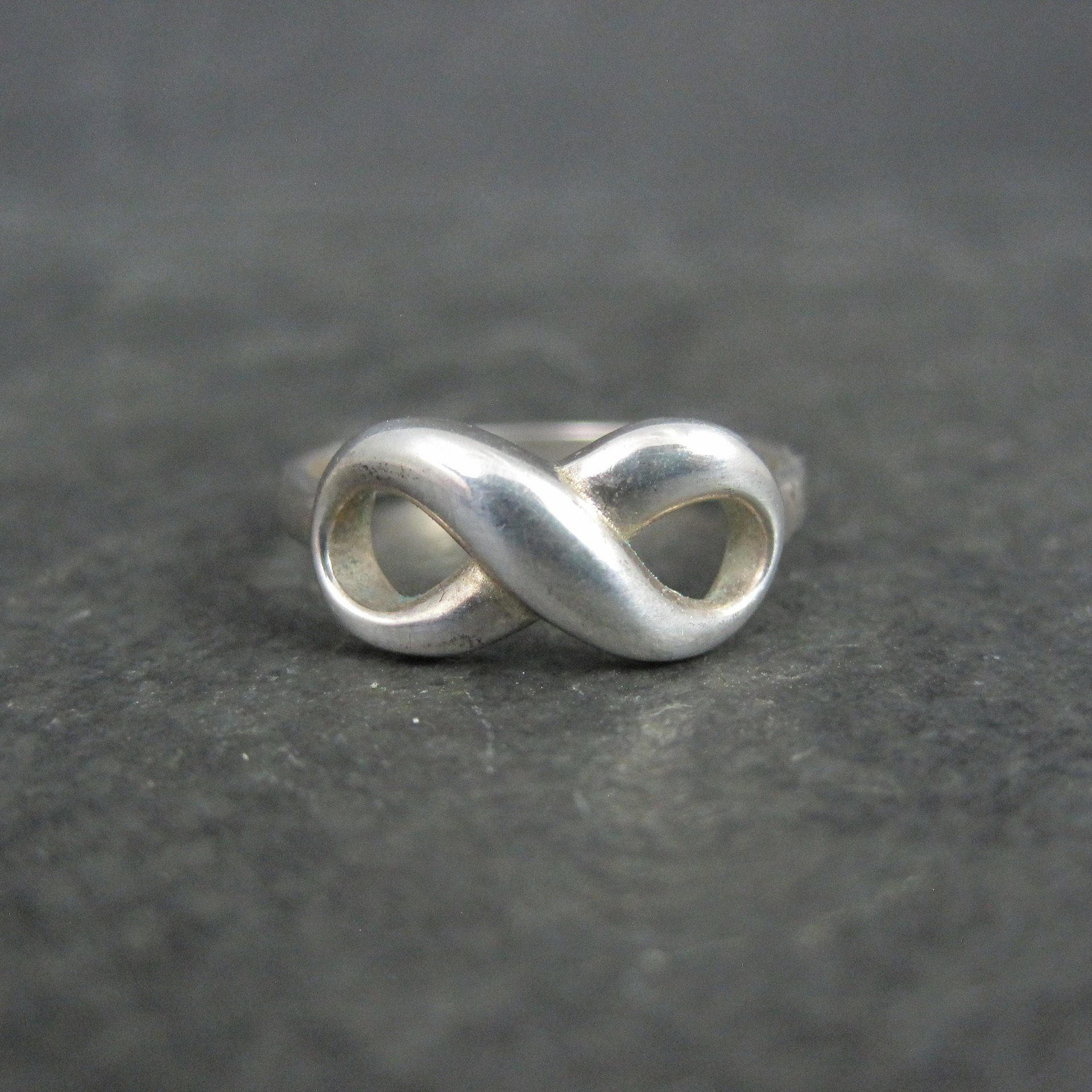 Vintage Italian Sterling Silver Infinity Ring NOS Sizes 5.5 and 6