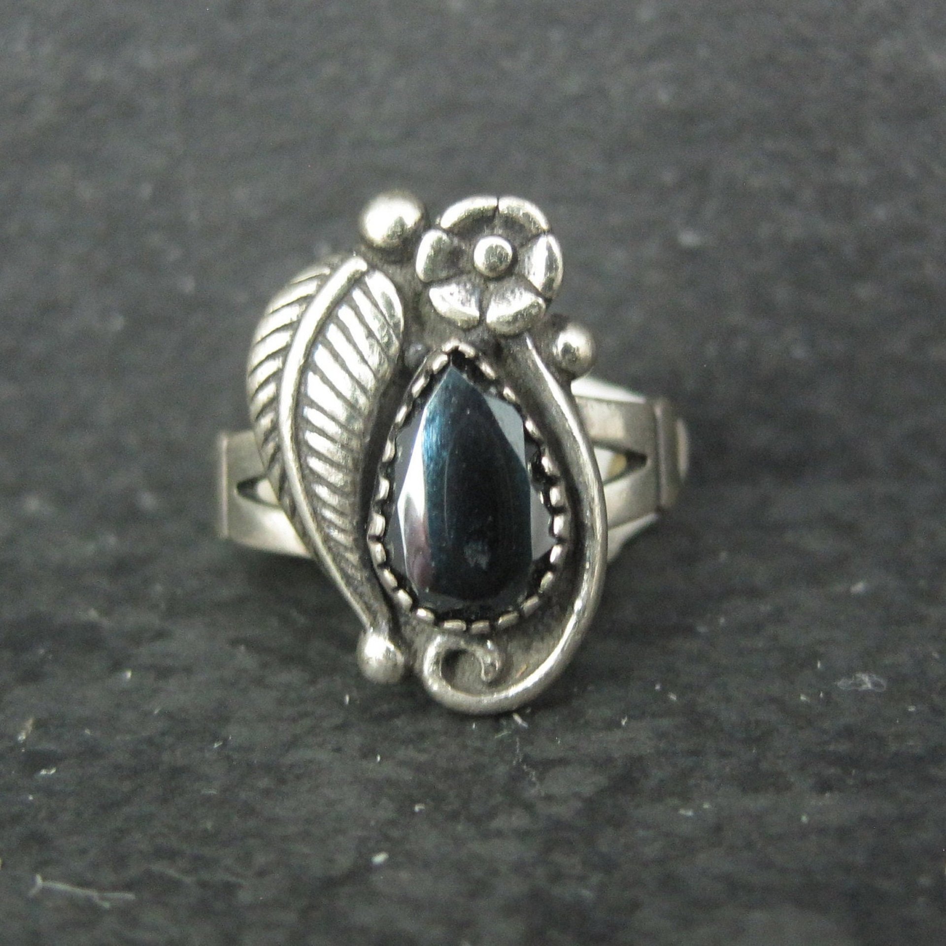 Southwestern Hematite Feather Ring Many Sizes Available NOS