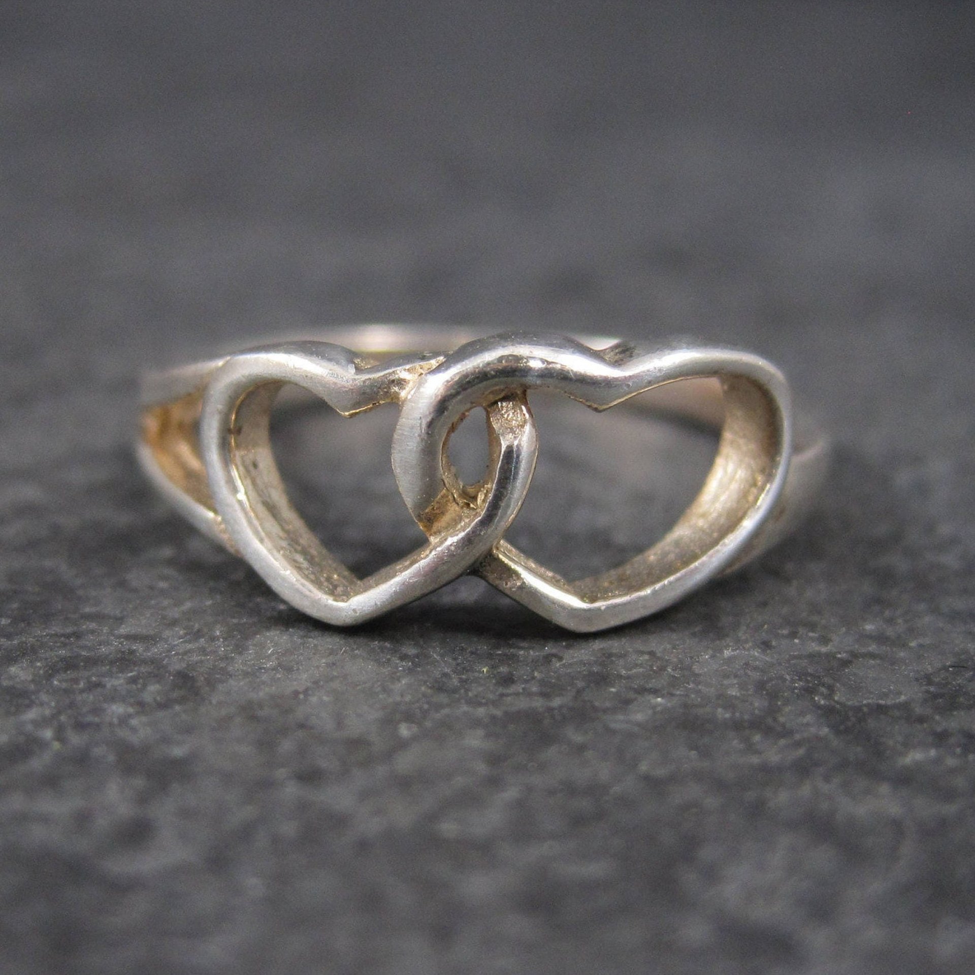 Vintage Sterling Double Heart Ring Size 8