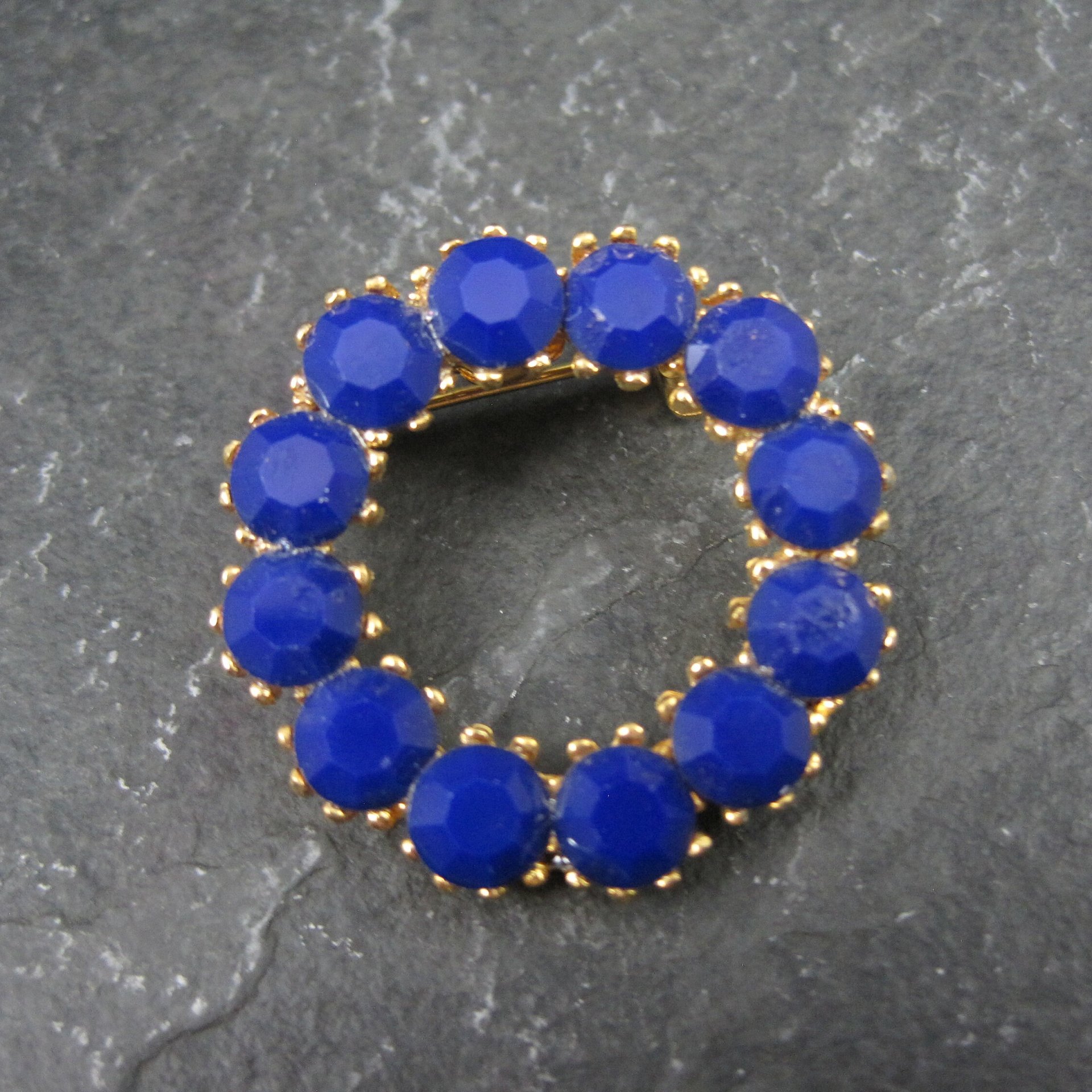 Vintage Blue Glass Rhinestone Circle Brooch