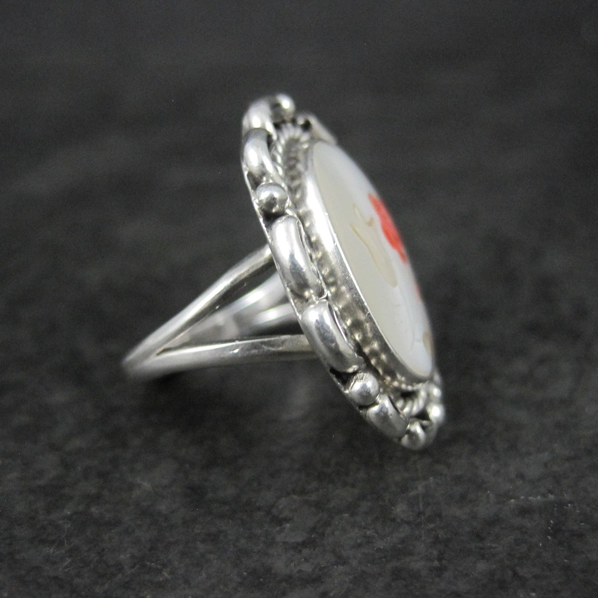 Vintage Mother of Pearl Coral Inlay Flower Ring Southwestern Sterling Silver Size 5