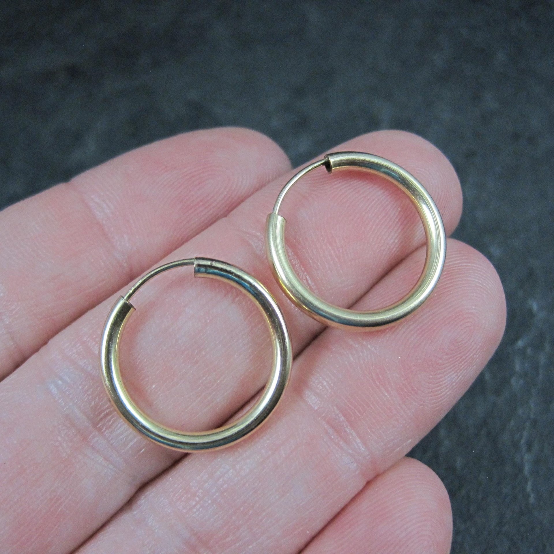 3/4" Gold Hoop Earrings 19mm 14K Gold Filled New Old Stock