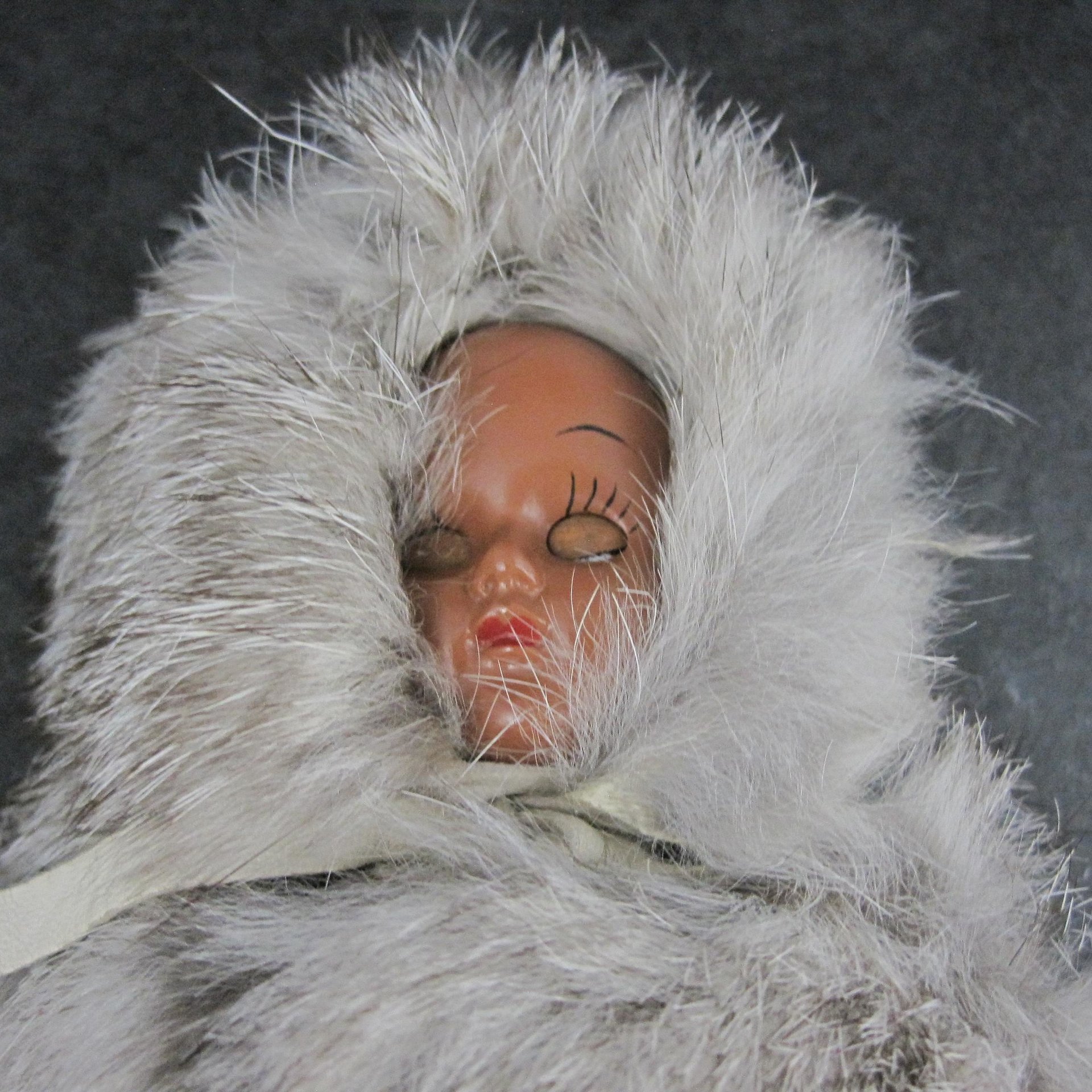 Vintage Sleepy Eye Native American Doll 7"