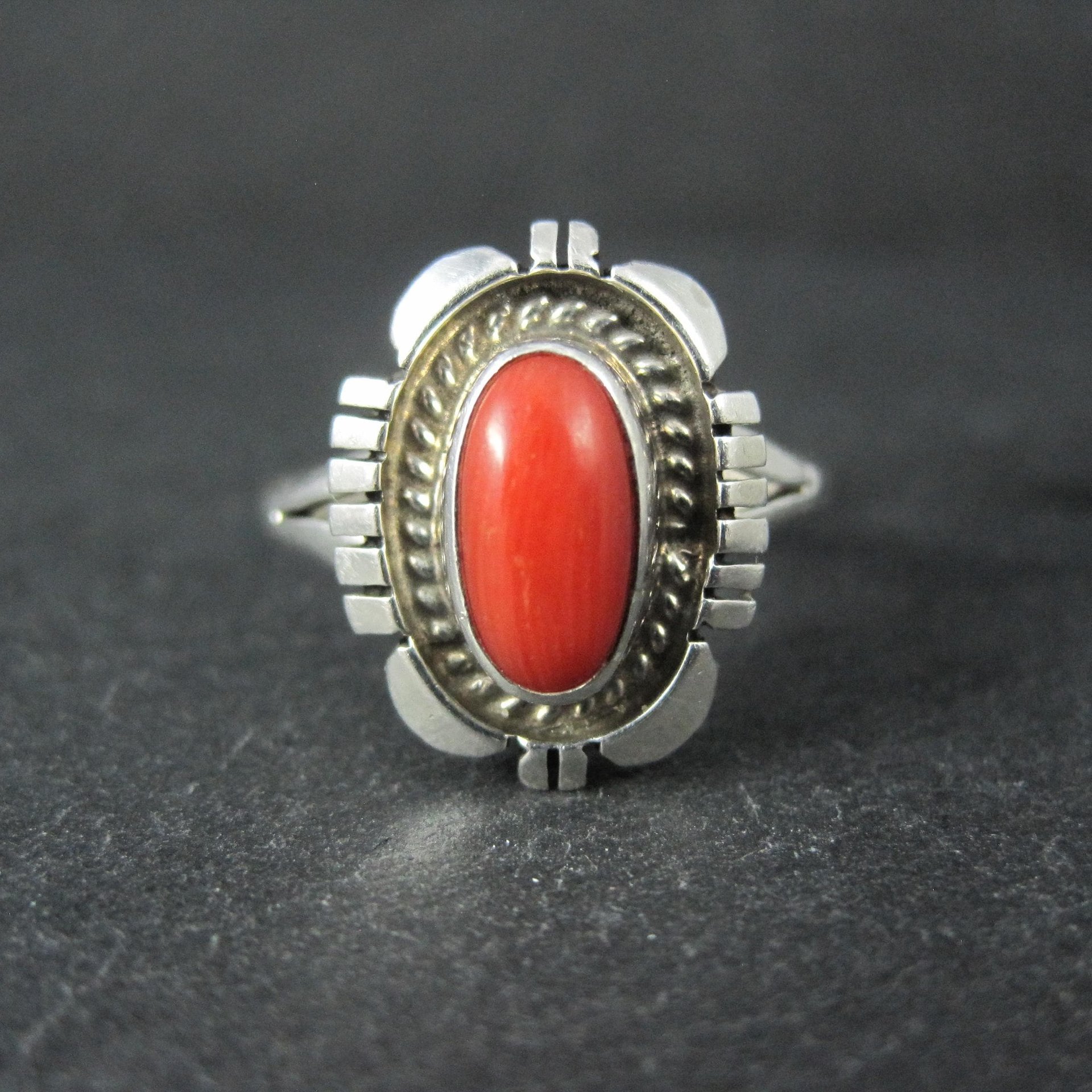 Vintage Navajo Coral Ring Sterling Silver Size 10