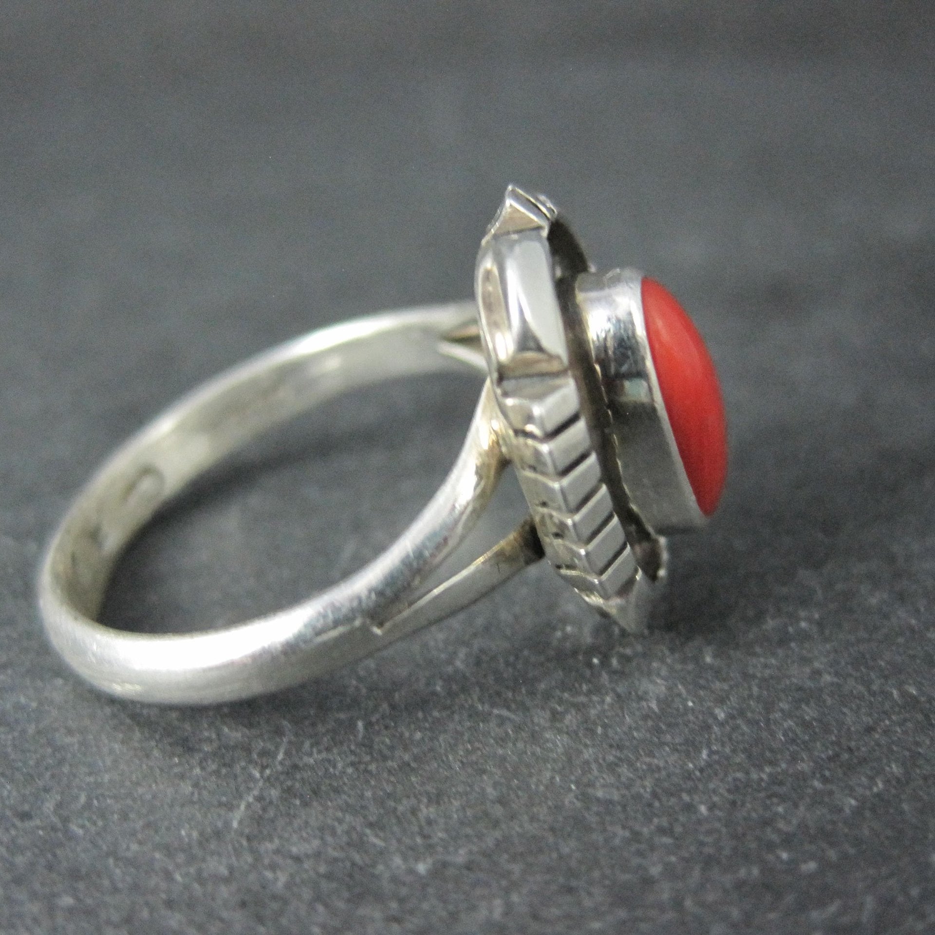 Vintage Navajo Coral Ring Sterling Silver Size 10