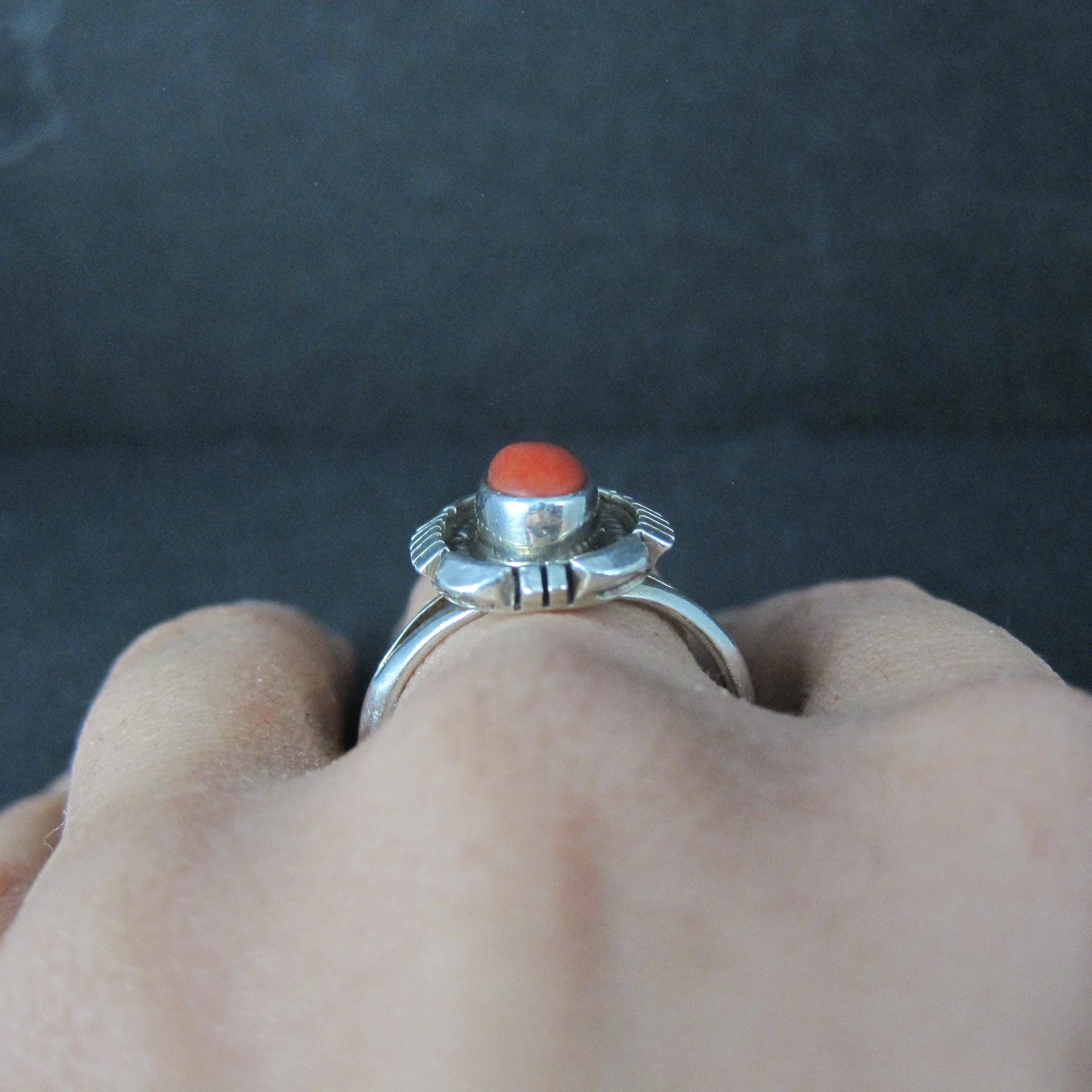 Vintage Navajo Coral Ring Sterling Silver Size 10