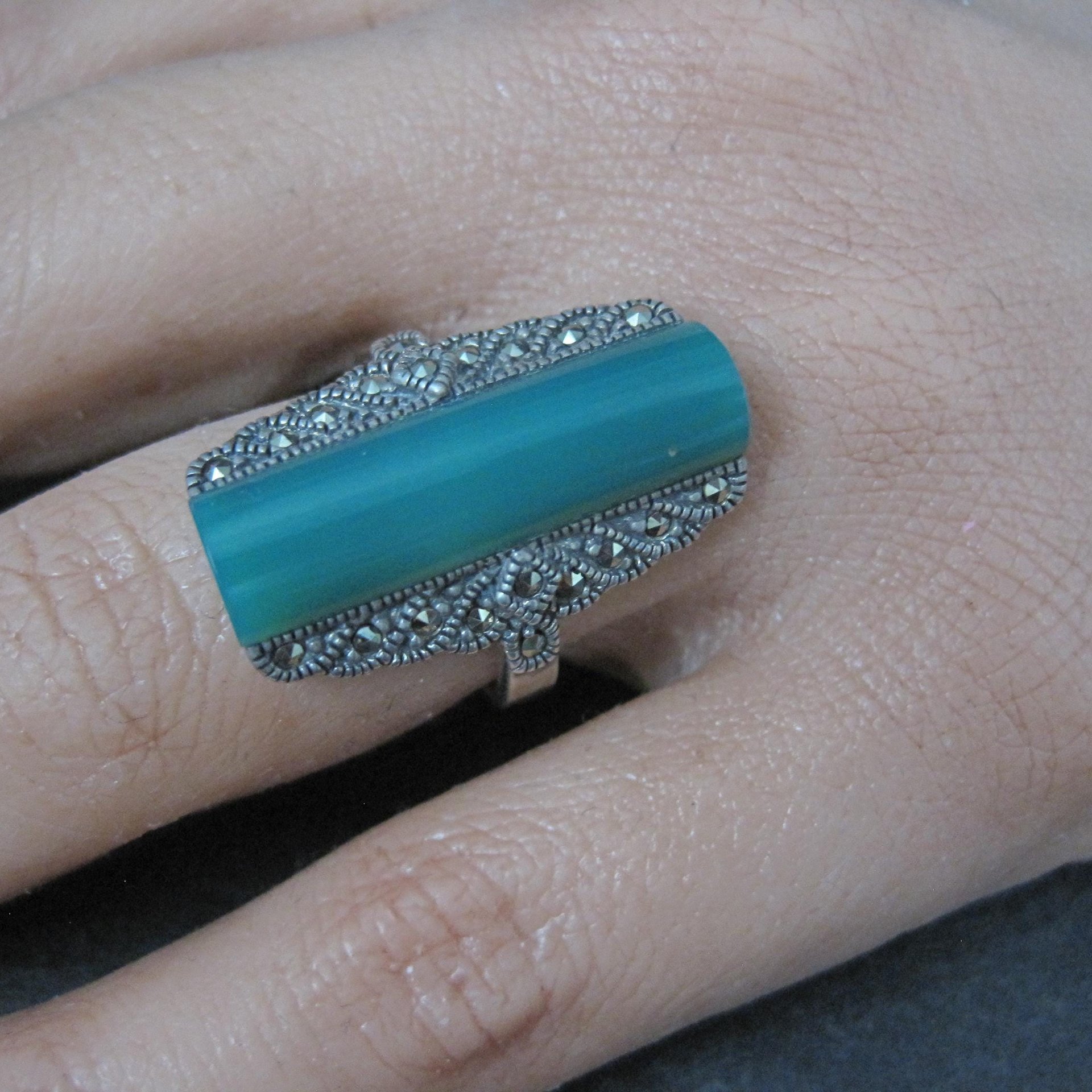 Vintage Sterling Silver Chrysoprase and Marcasite Ring Size 6