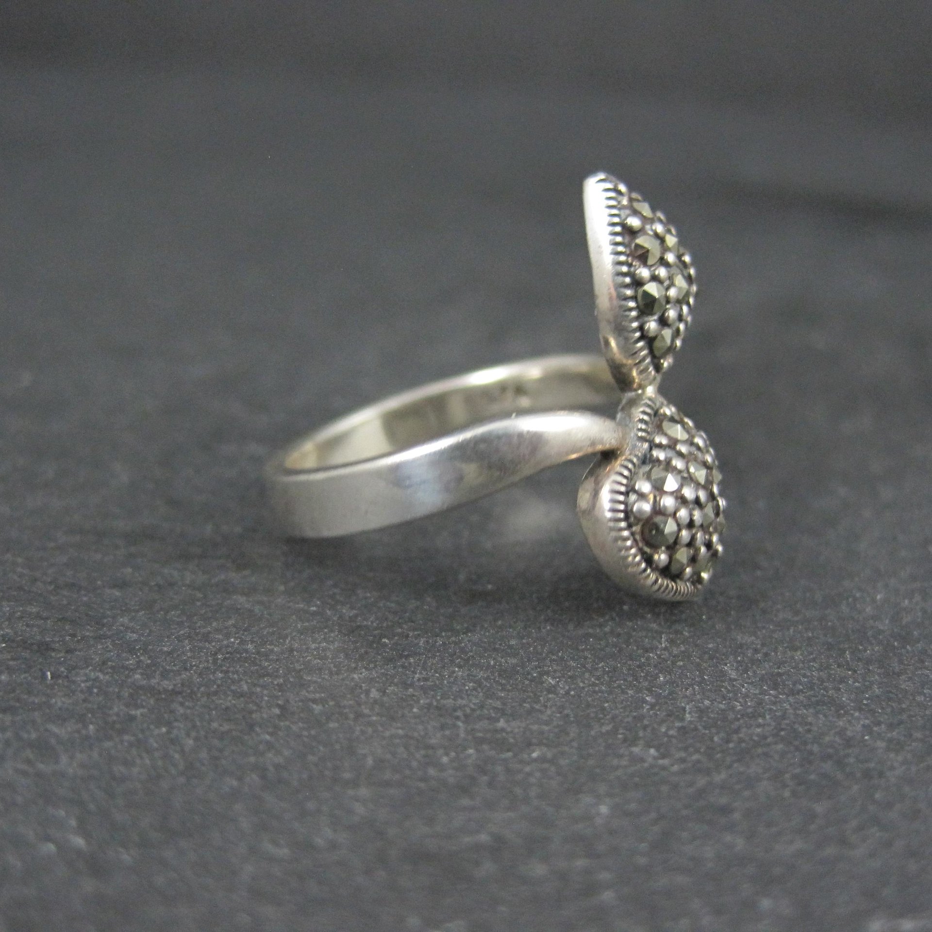 Vintage Sterling Silver Marcasite 2 Heart Ring Size 7