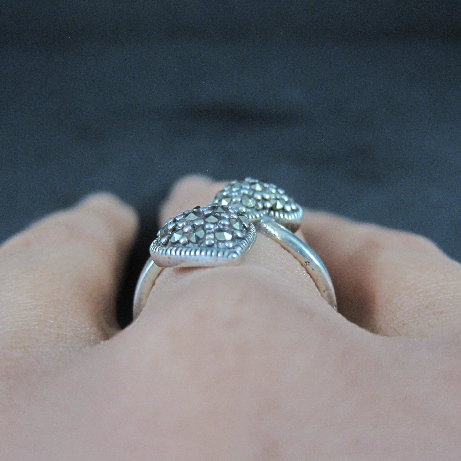 Vintage Sterling Silver Marcasite 2 Heart Ring Size 7