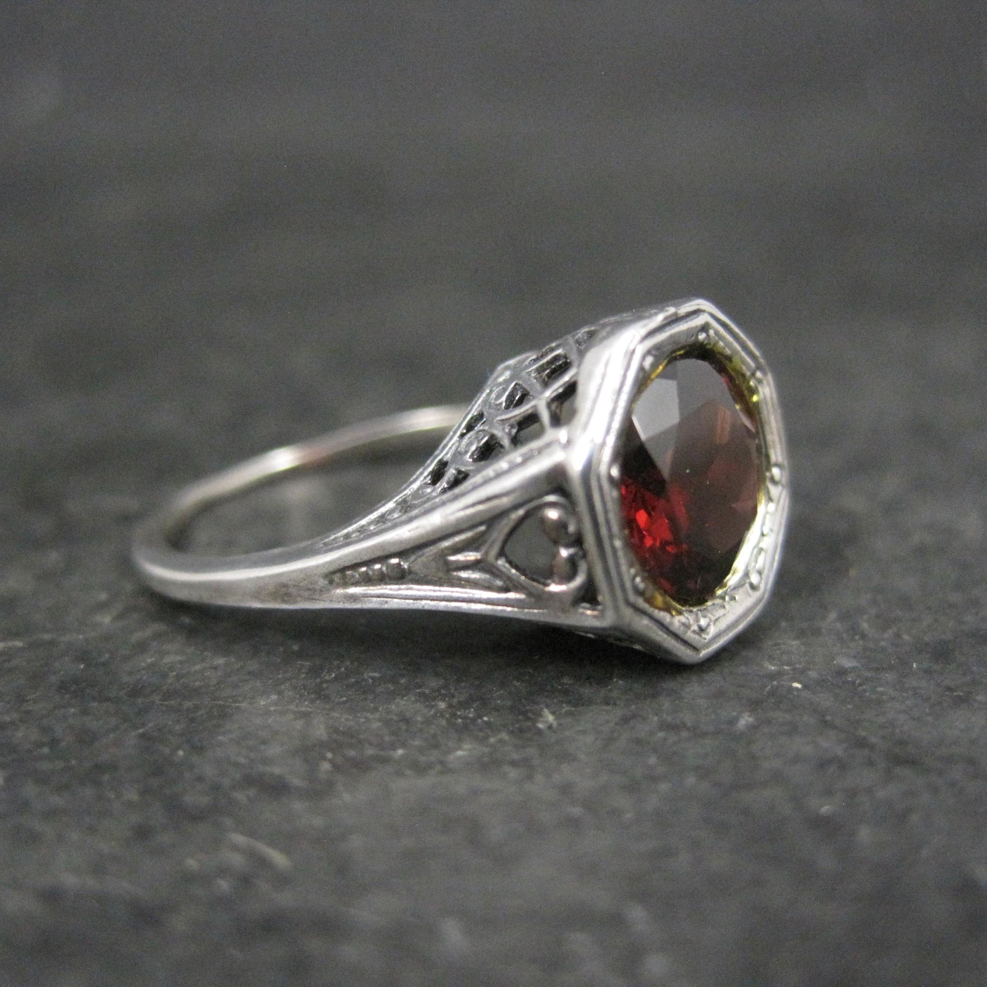 Vintage Filigree Garnet Solitaire Ring Size 5 Sterling Silver