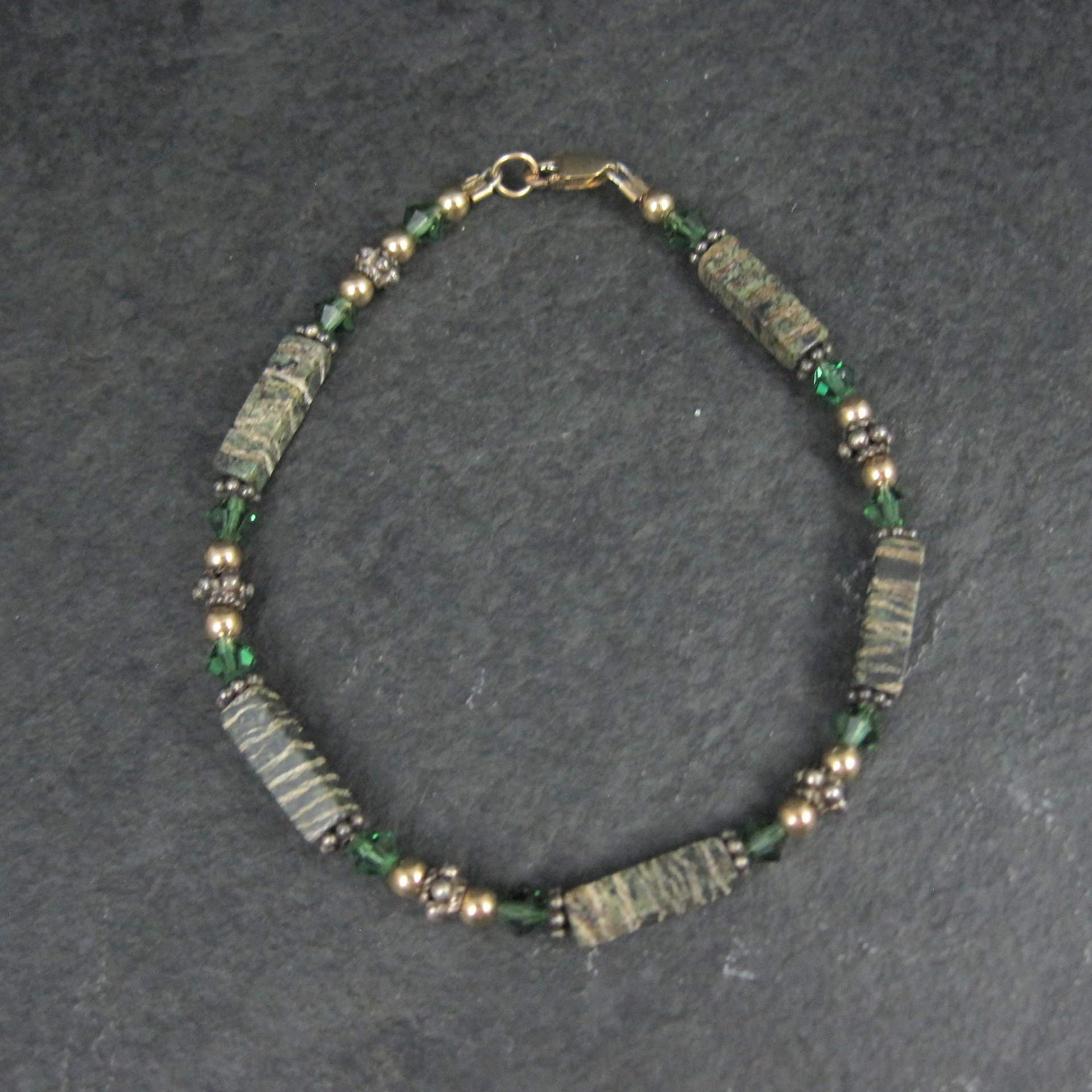 14K Green Jasper Crystal Bracelet 7 Inches