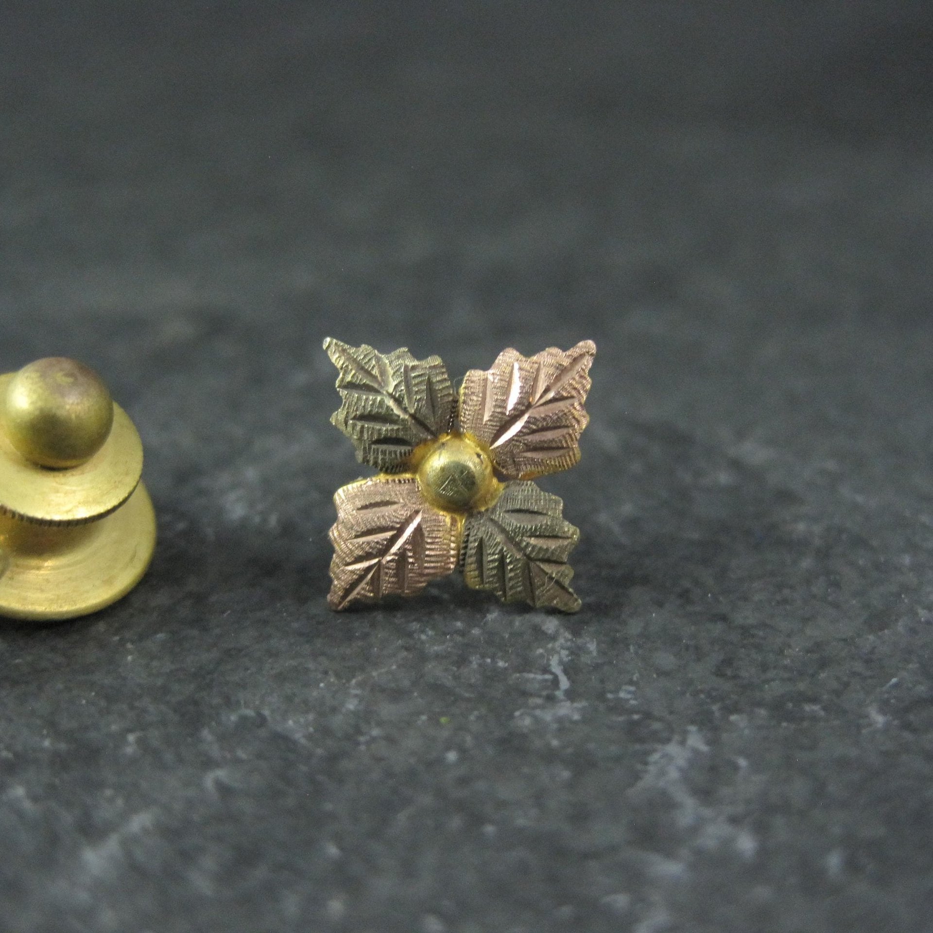 Vintage Black Hills Gold Tie Tack