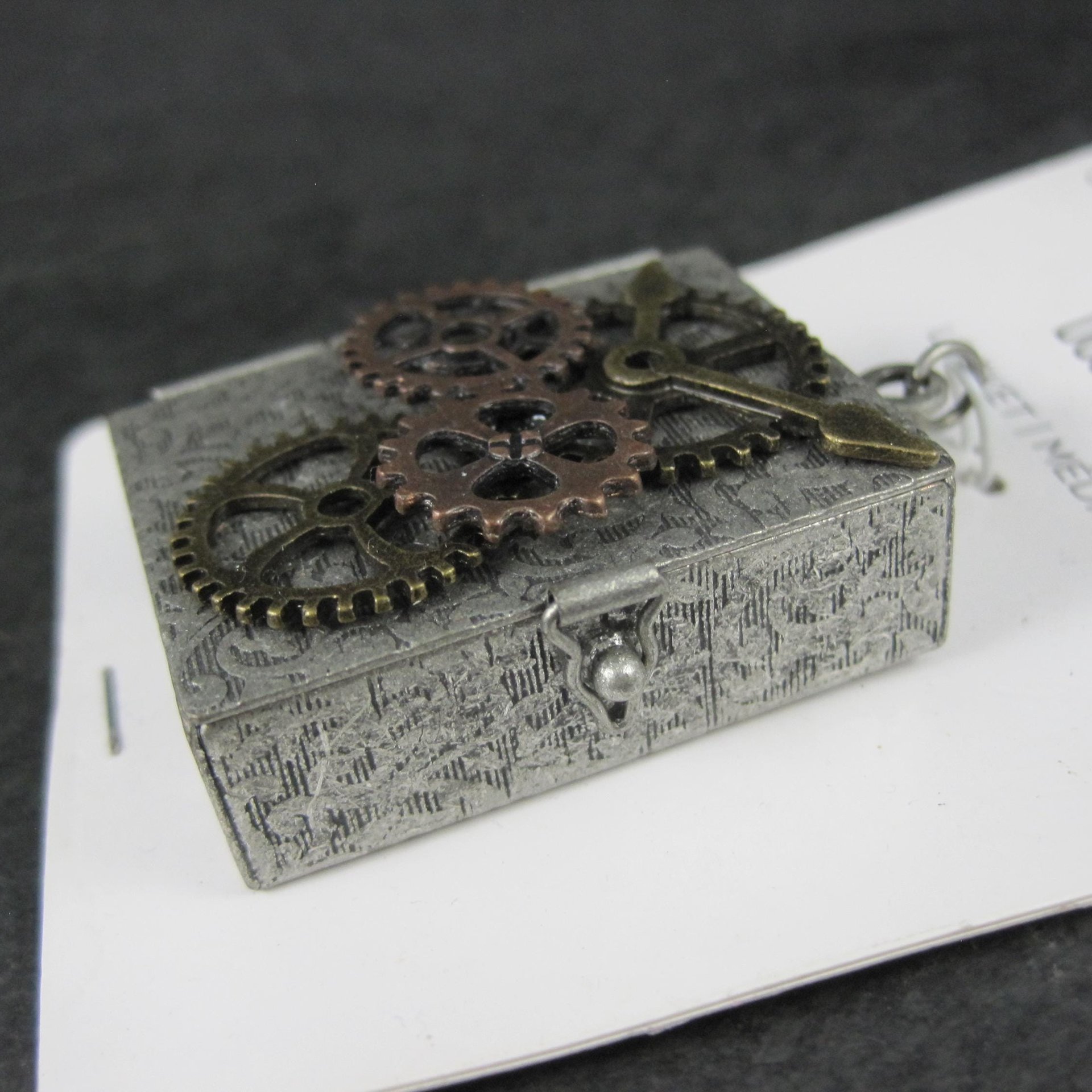 Steampunk Gear Clock Locket Pendant