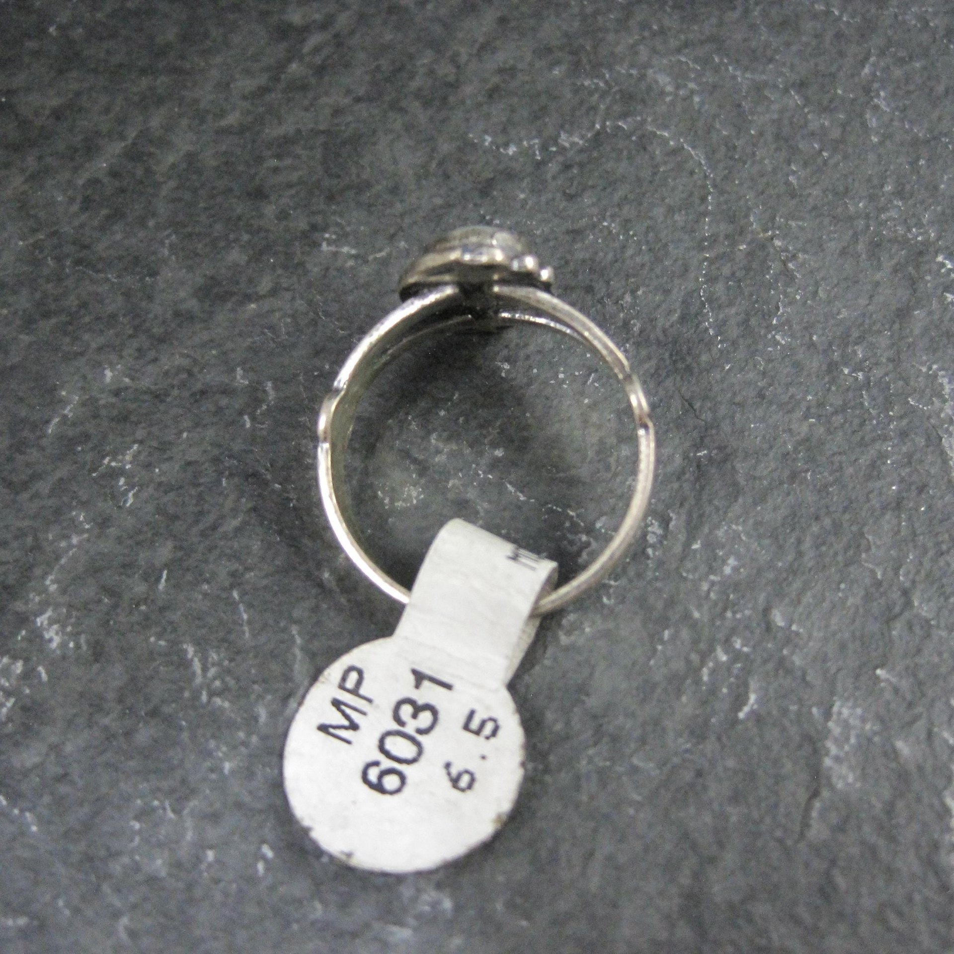 Vintage Southwestern Sterling Mother of Pearl Ring Sizes 6-6.5